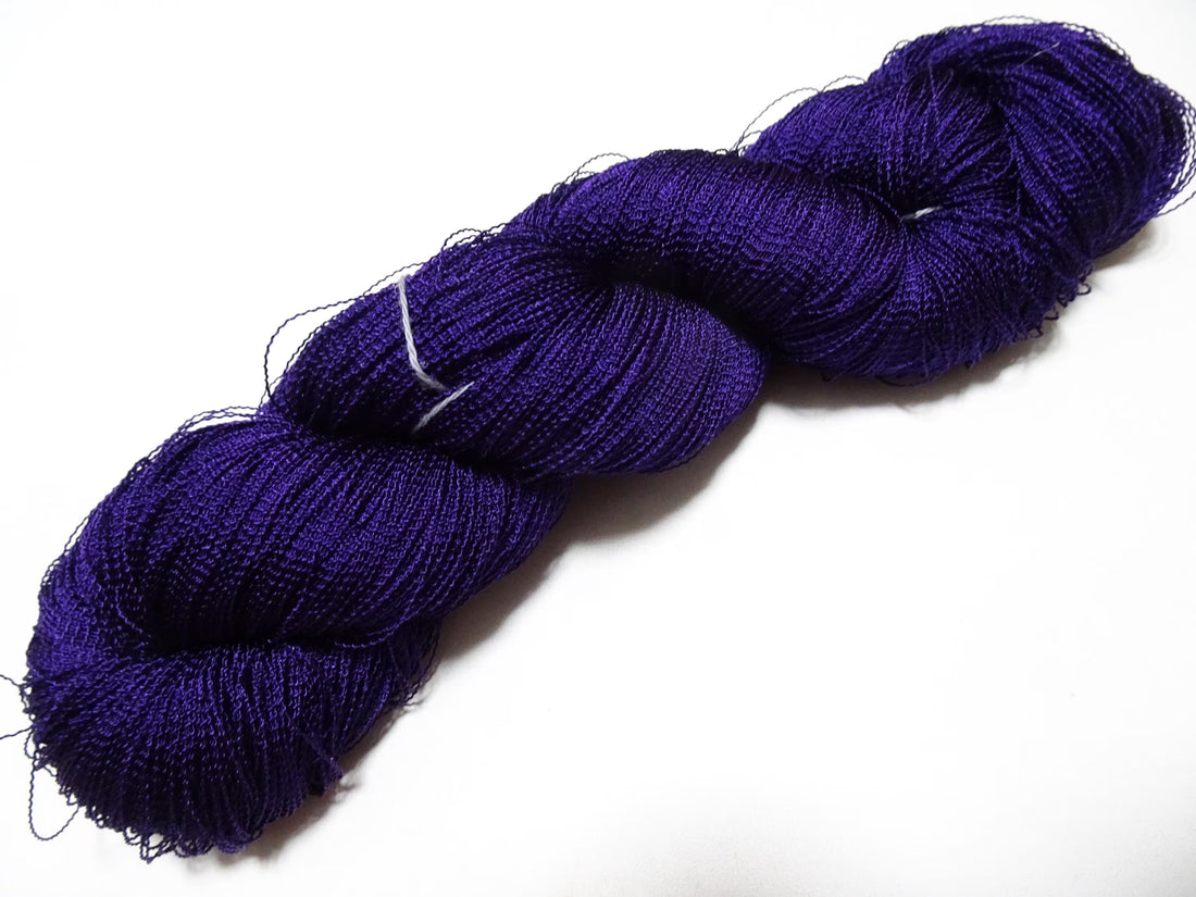Japanese Vintage Kabe Silk Thread Embroidery & Weaving 16023
