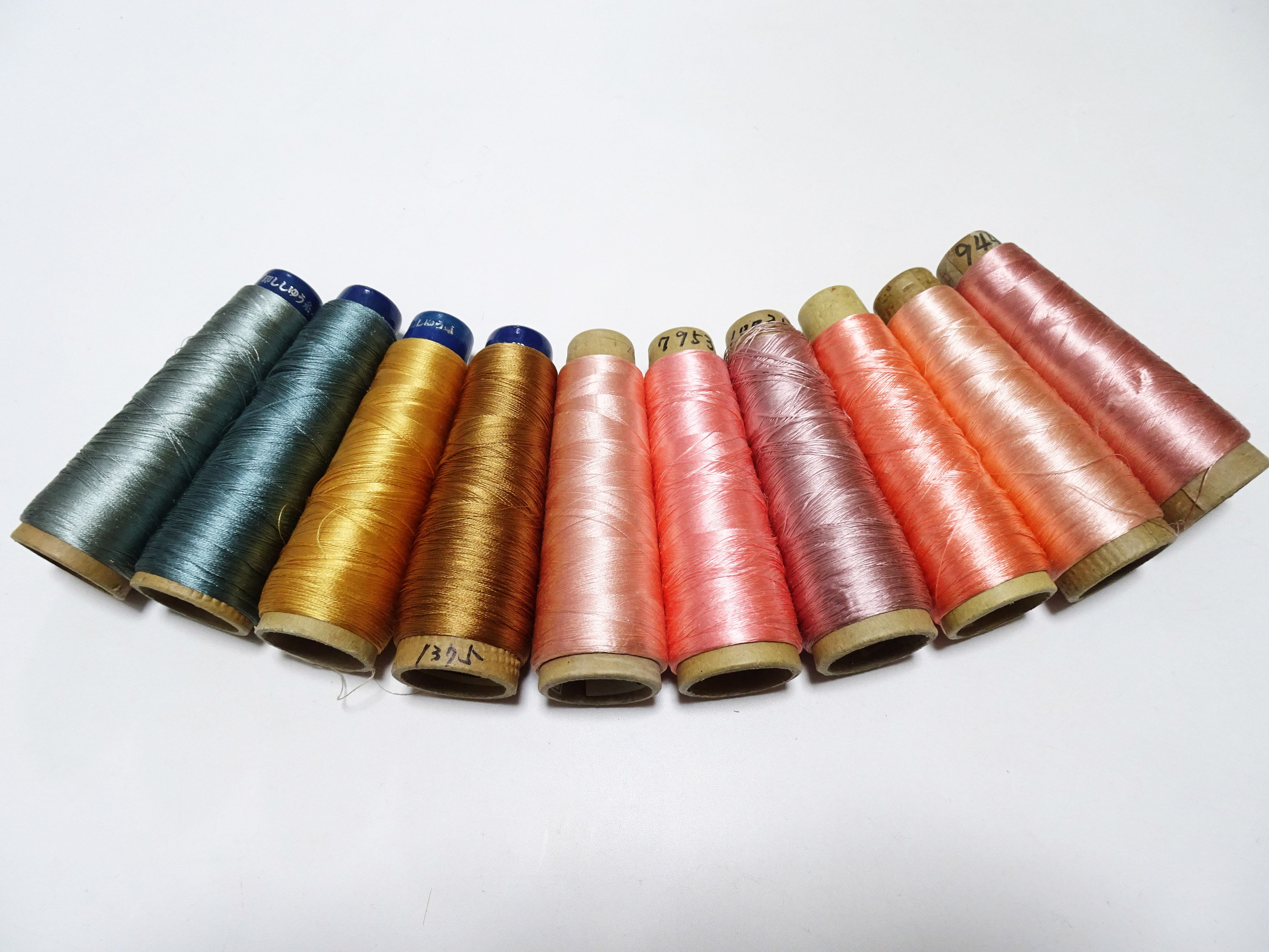 Special Price!! Japanese vintage silk thread 10sets embroidery Over 6,000 meters  16349