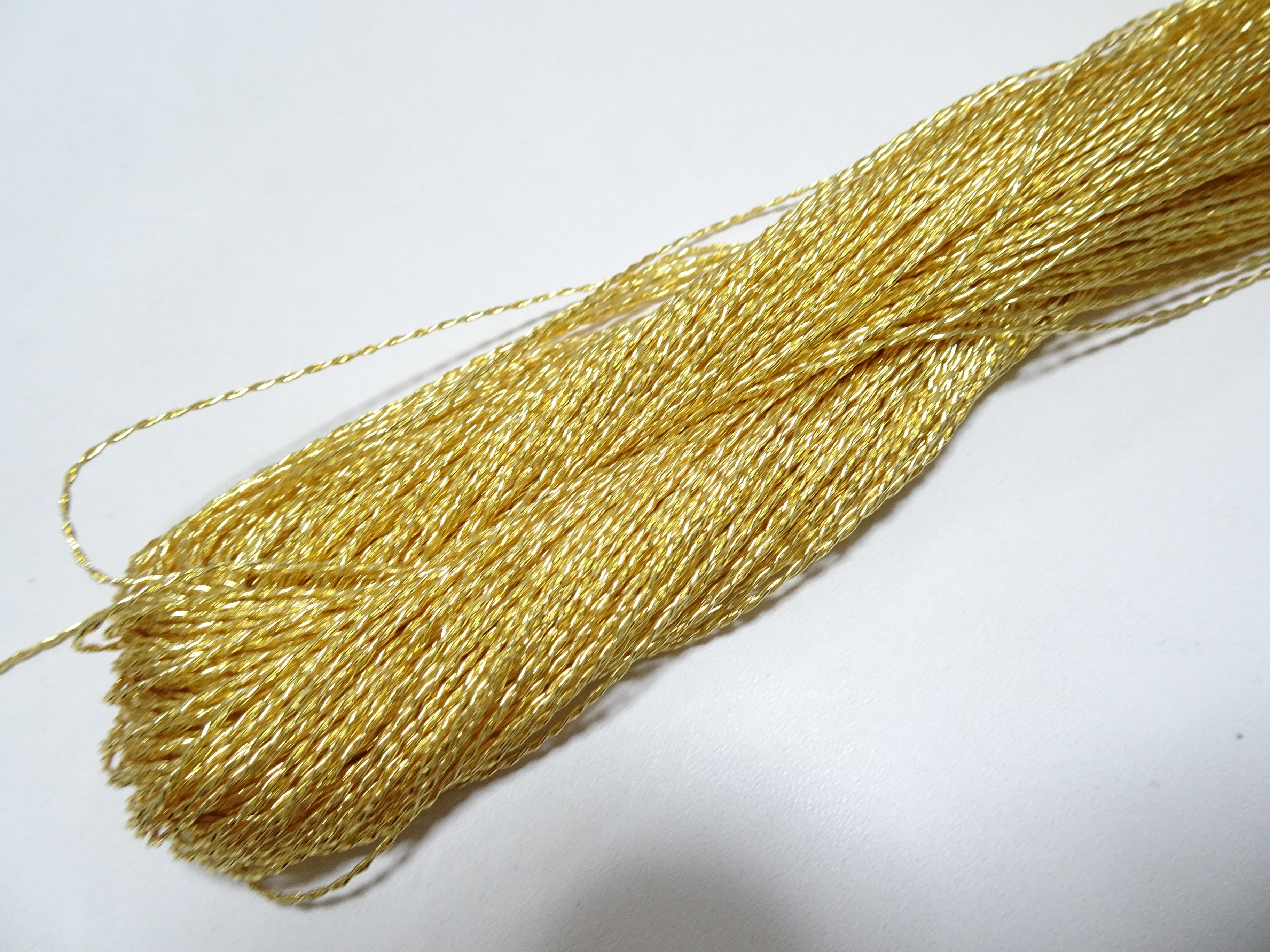 Japanese vintage rare Double Twist high class gold leaf thread embroidery 8634