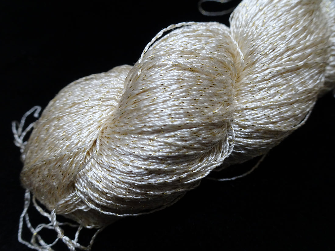 Japanese Vintage High Class Rare Silk Thread Mixture of Gold embroidery 17882