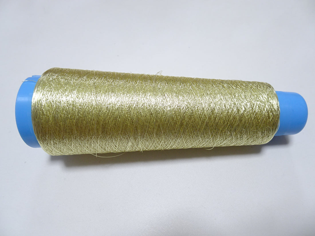 Japanese vintage Superb gold leaf thread 2.52 embroidery 1000M  0.27mm