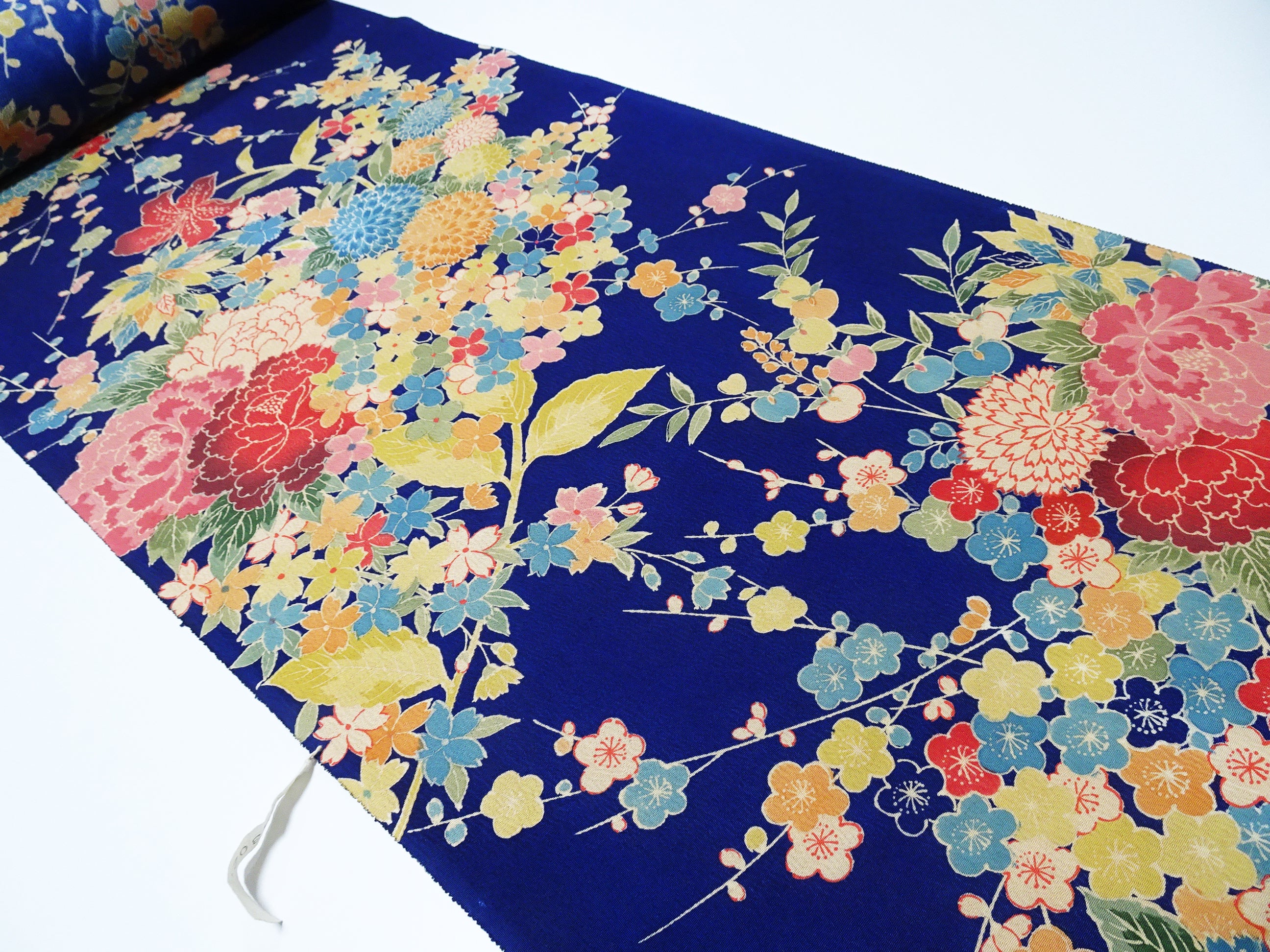 Japanese Kimono Silk Bolt Kyo Bingata Dyed Flower Pattern 11957  1200cm
