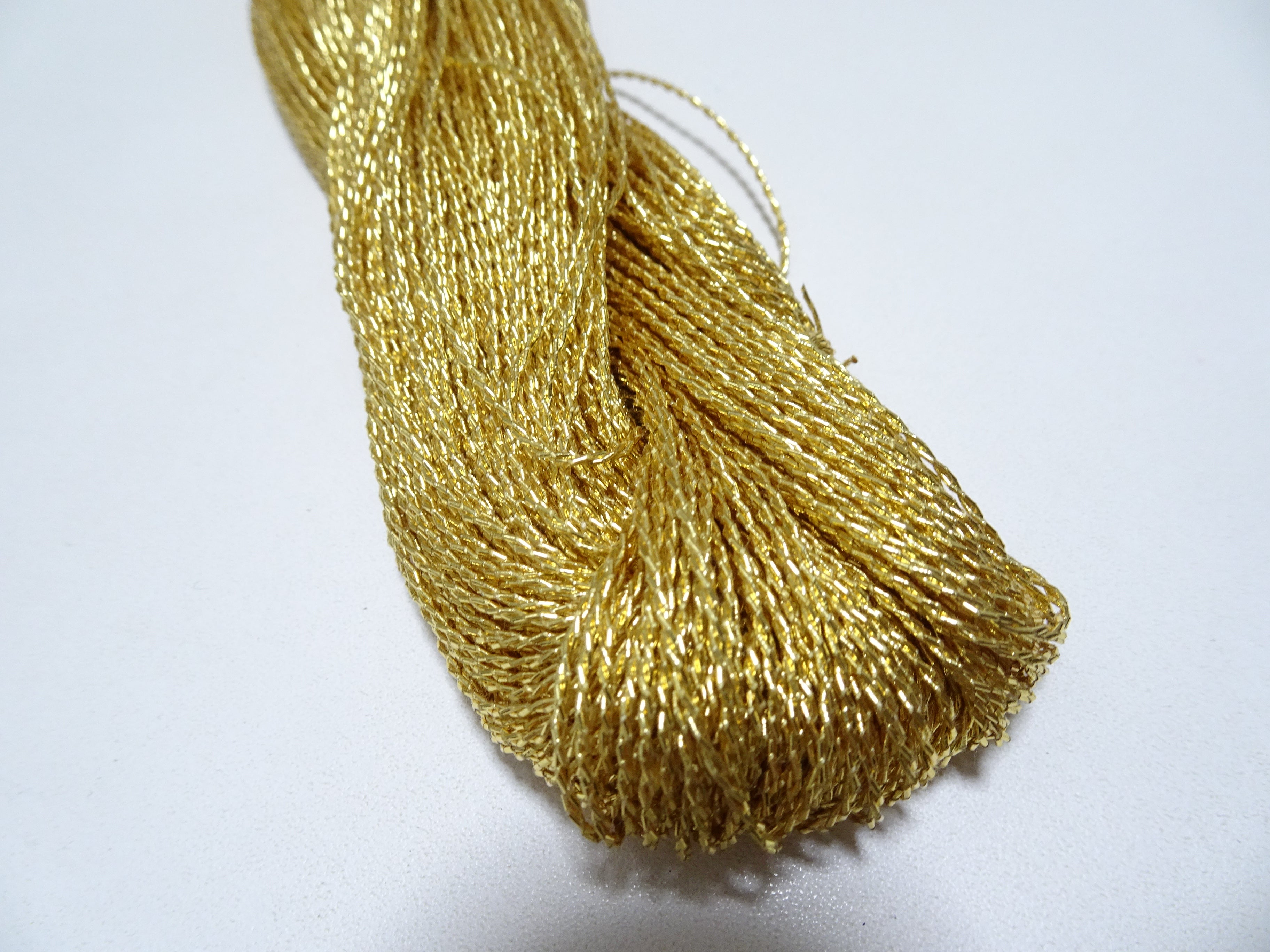 Japanese vintage rare Double Twist high class gold leaf thread embroidery 8635