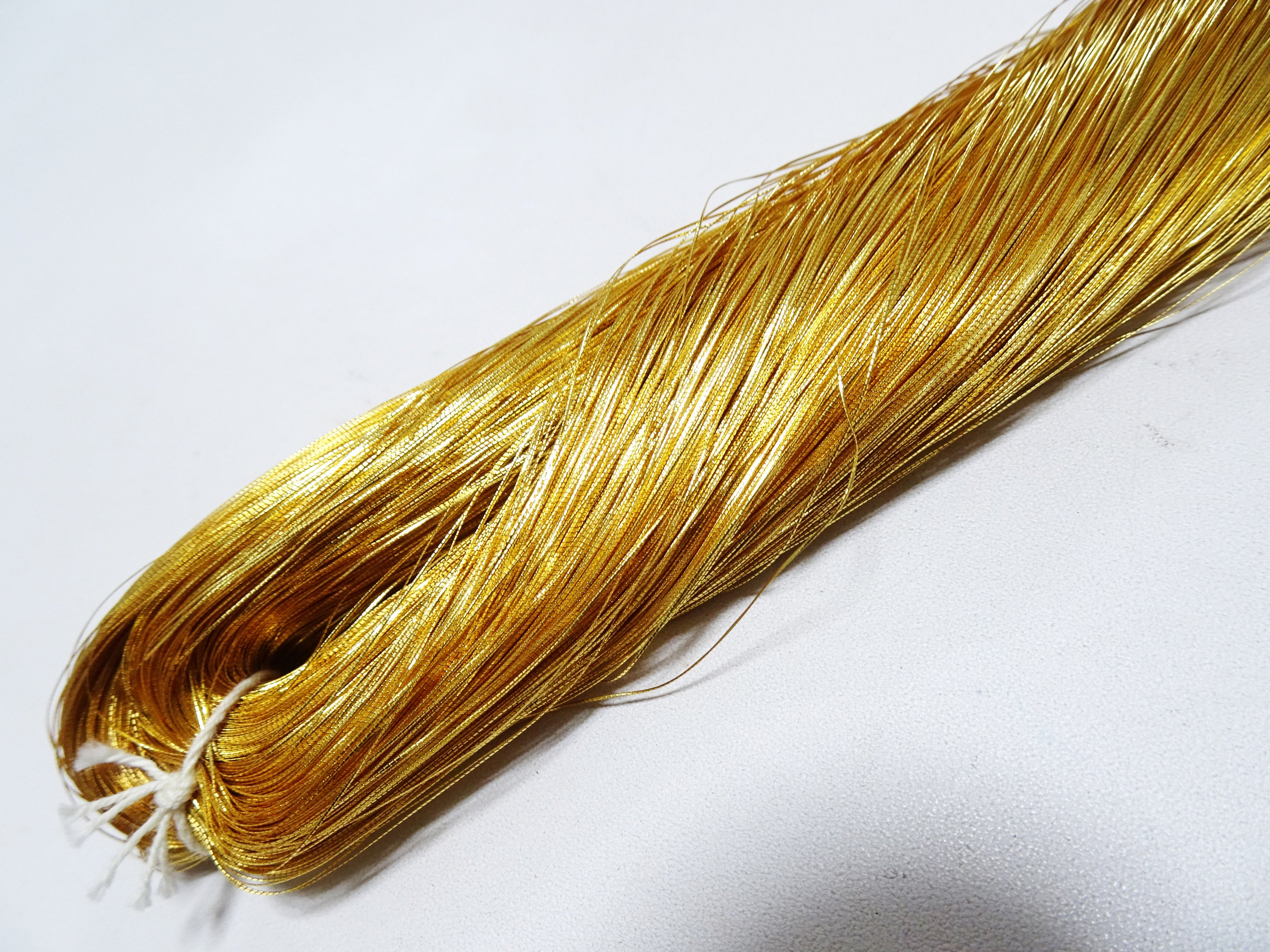 Special Price!! Japanese Rare Vintage High Class Gold Leaf Thread "Gokukou" Embroidery  1000M  0.16mm  17702