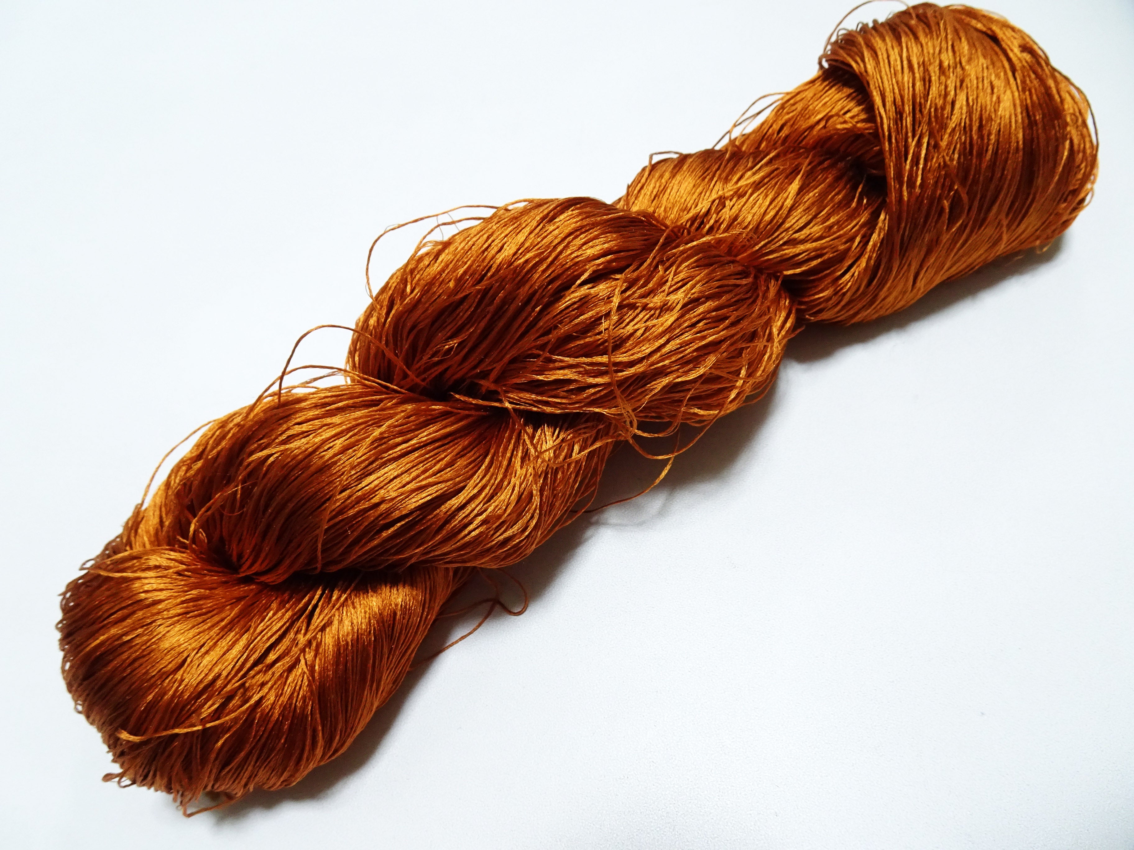 Japanese Vintage 6 Loose-Twist Silk Threads 19235