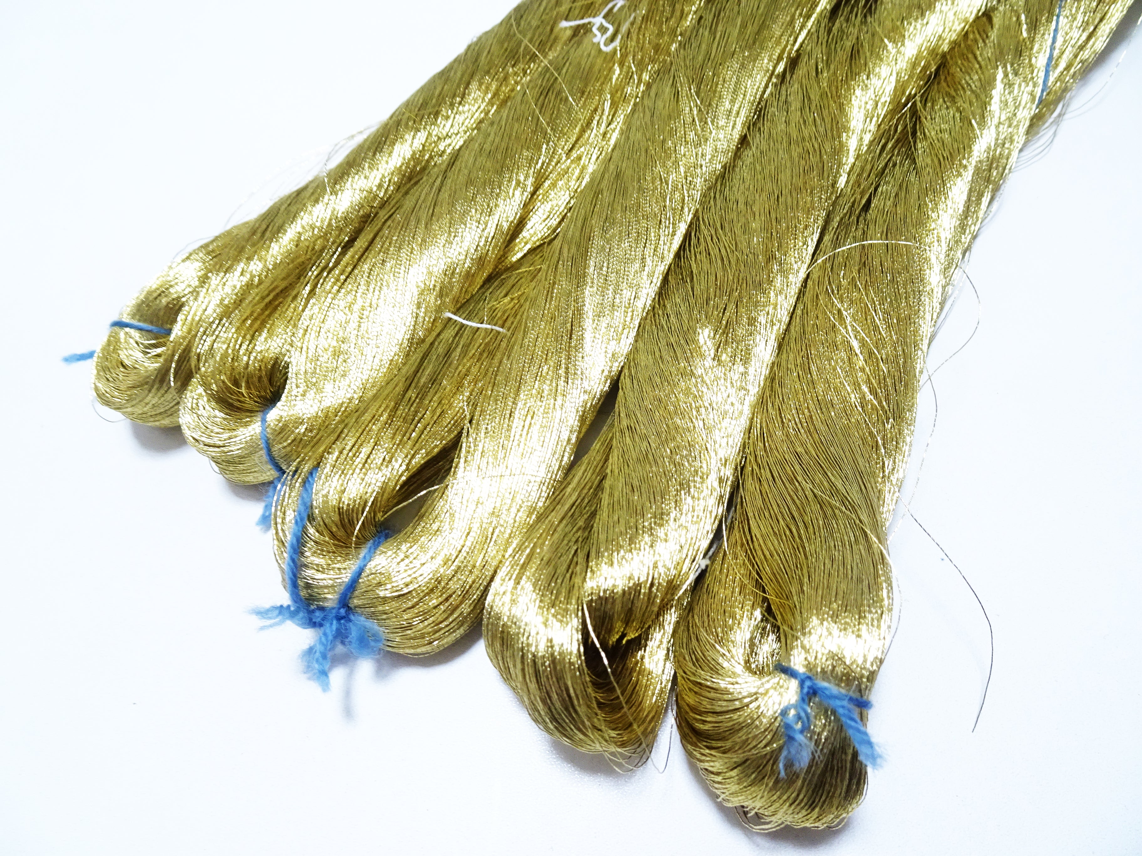 Japanese vintage high class aluminum leaf gold thread 2  5sets embroidery 5000M  0.24mm