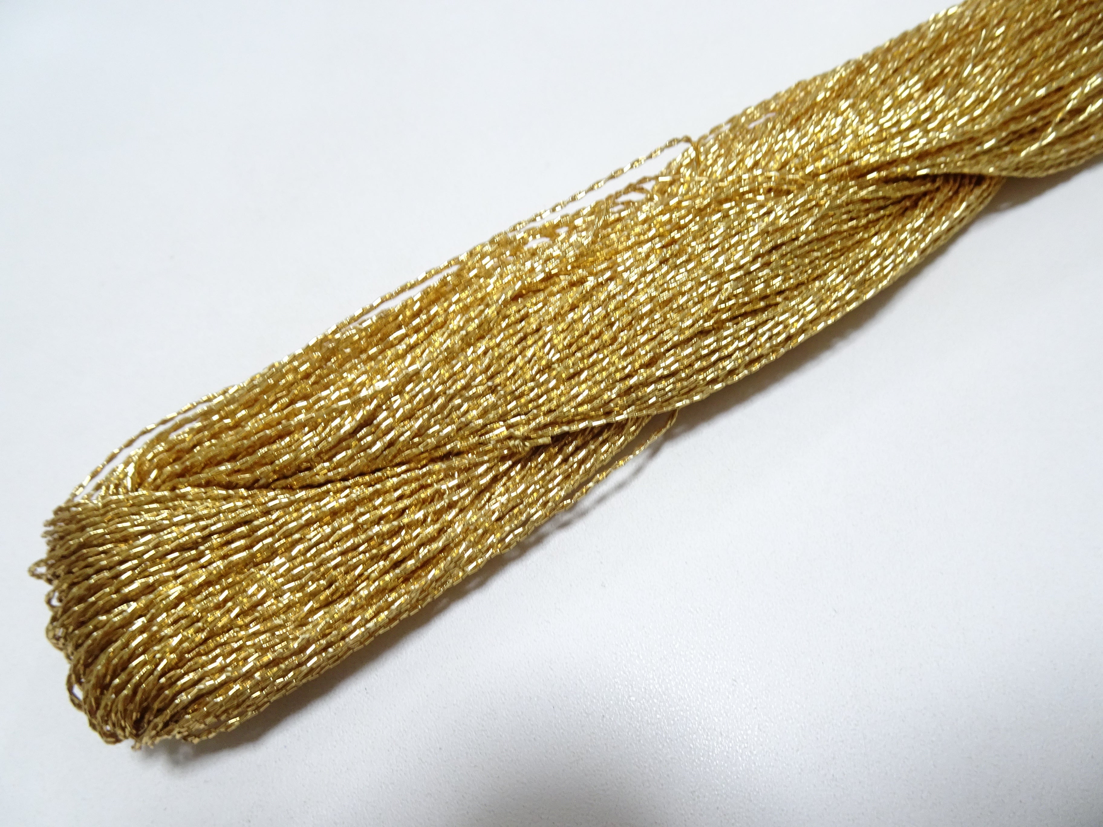Japanese vintage rare Double Twist high class gold leaf thread embroidery 8637