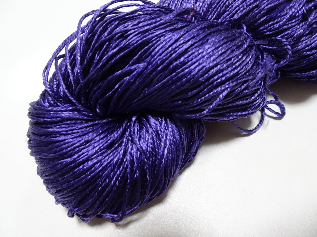 Japanese Tanaka Gen Silk – One-of-a-Kind Hand-Dyed Artistic Silk Thread, Rare Japanese Artisan Yarn, Limited Stock 16495