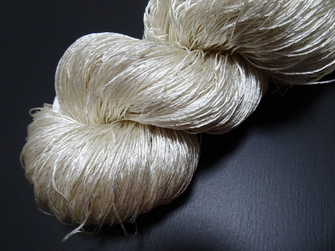 Japanese Vintage High Class Rare Silk Thread Mixture of Gold embroidery 17683