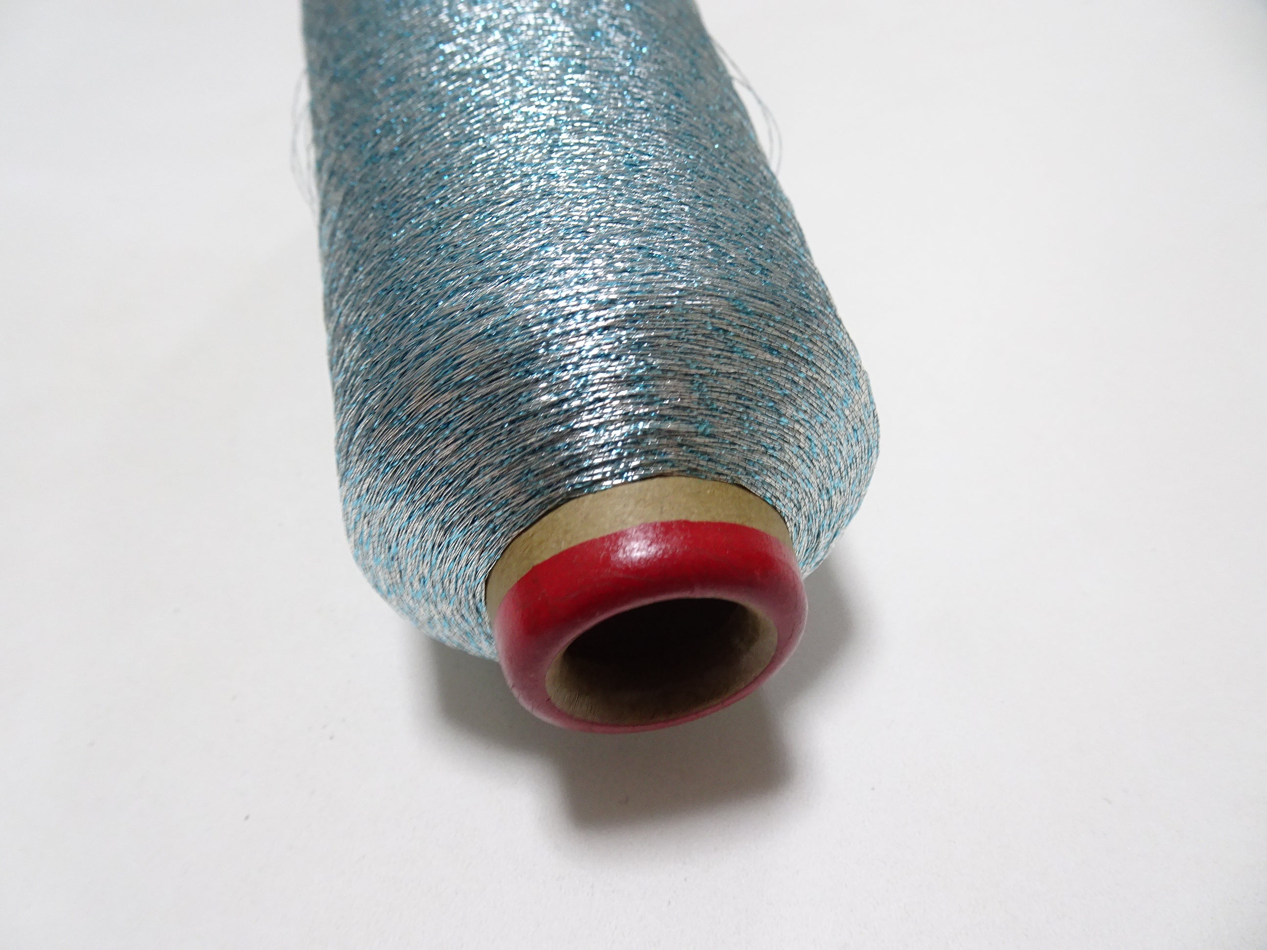 Super Special price! Japanese vintage metallic lame thread embroidery 5000M 9331
