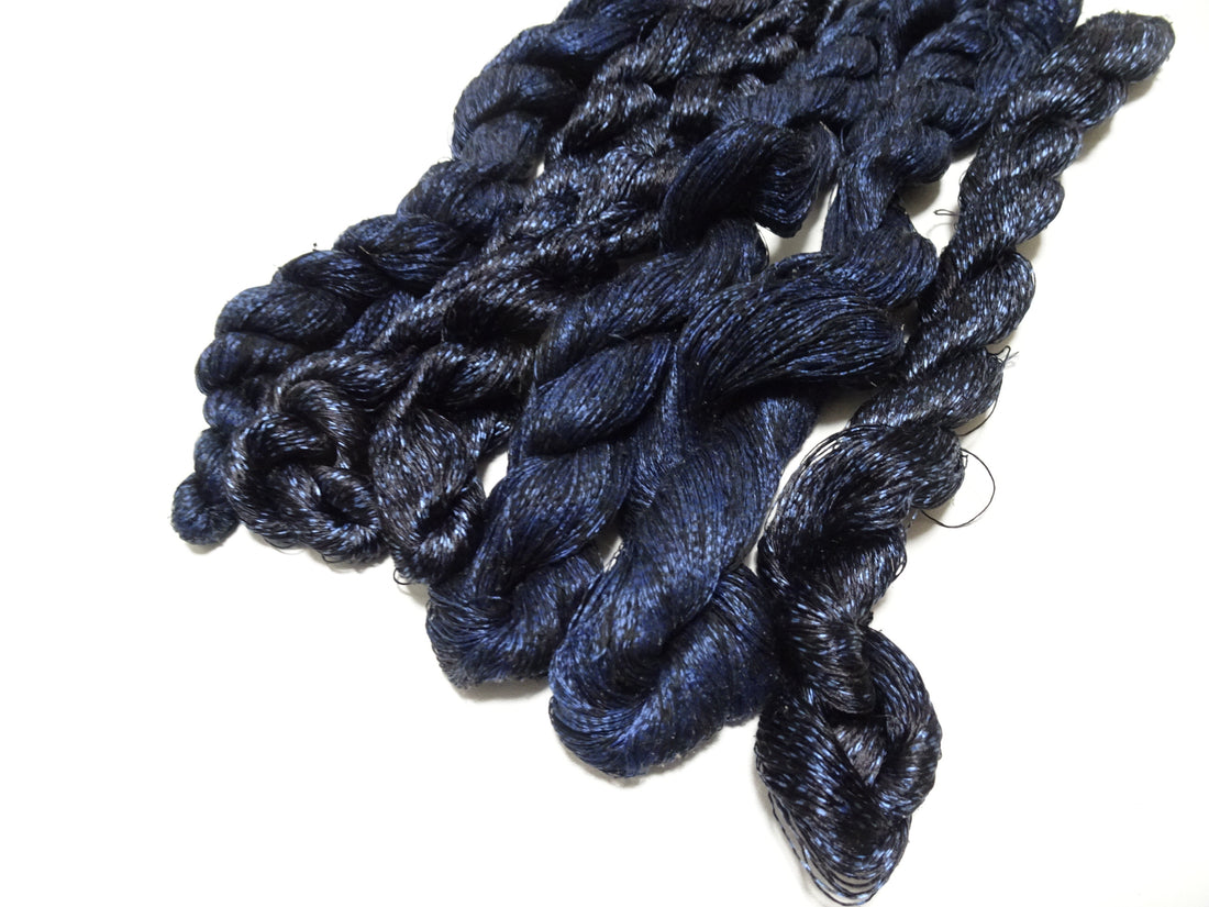 Japanese Vintage Super Rare Indigo Mud Dyeing kasuri loose Twisted Silk Thread Sets Embroidery & weave 13403