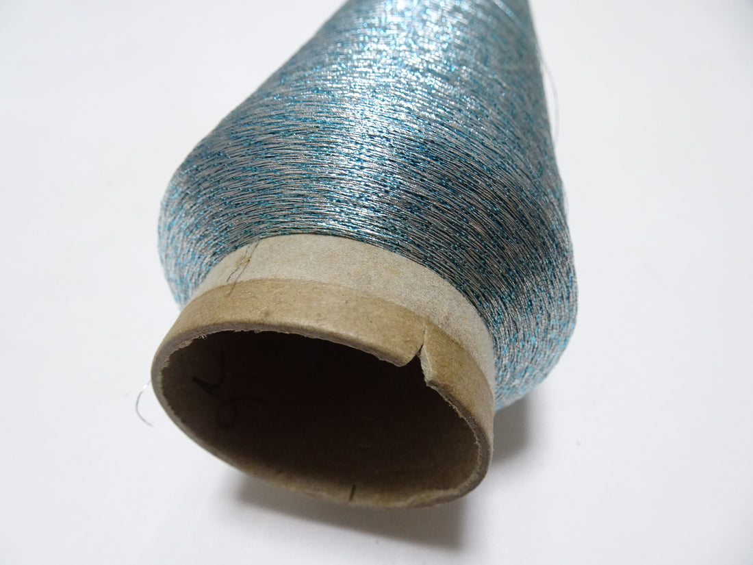 Super Special price! Japanese vintage metallic lame thread embroidery 5000M 9331