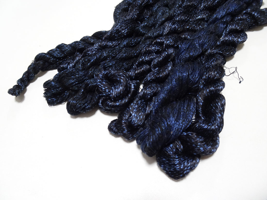 Japanese Vintage Super Rare Indigo Mud Dyeing kasuri loose Twisted Silk Thread Sets Embroidery & weave 13405