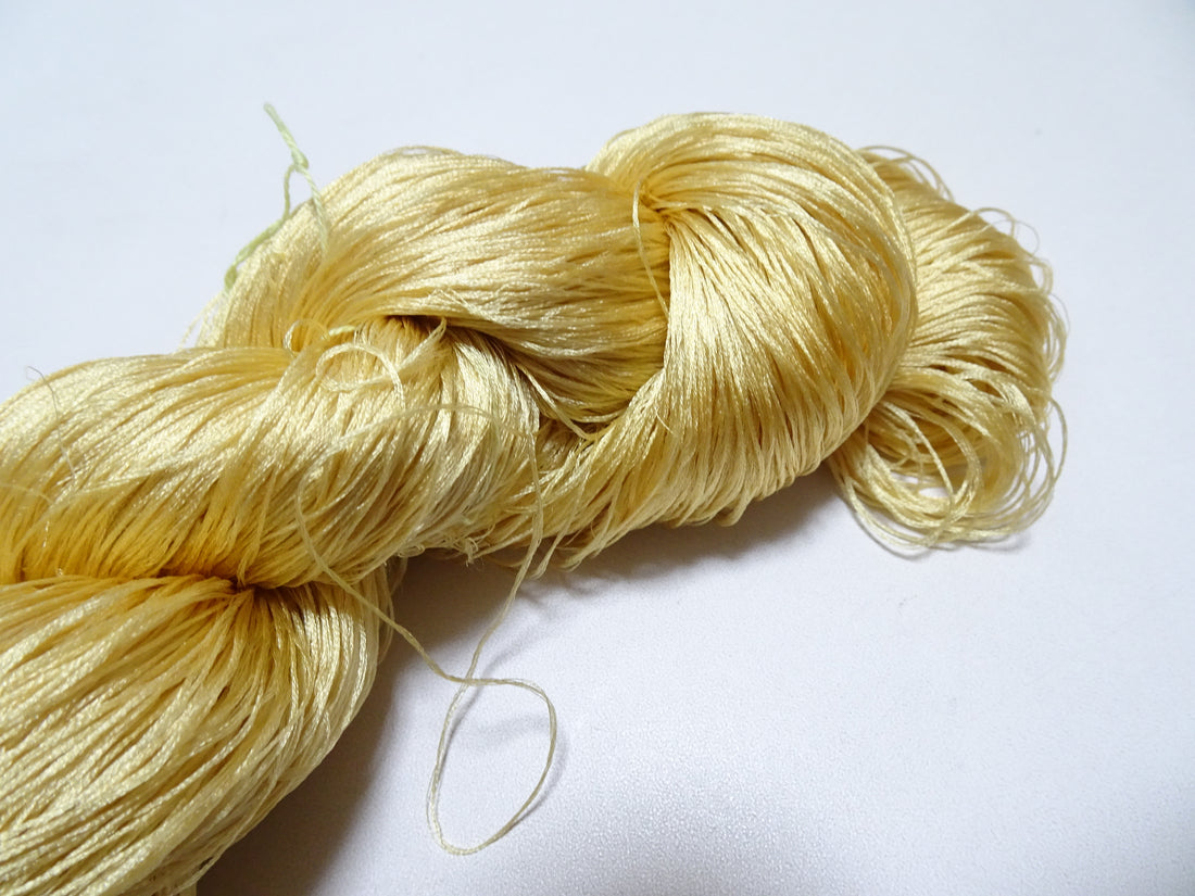 Japanese Vintage 6 Loose-Twist Silk Threads 19239