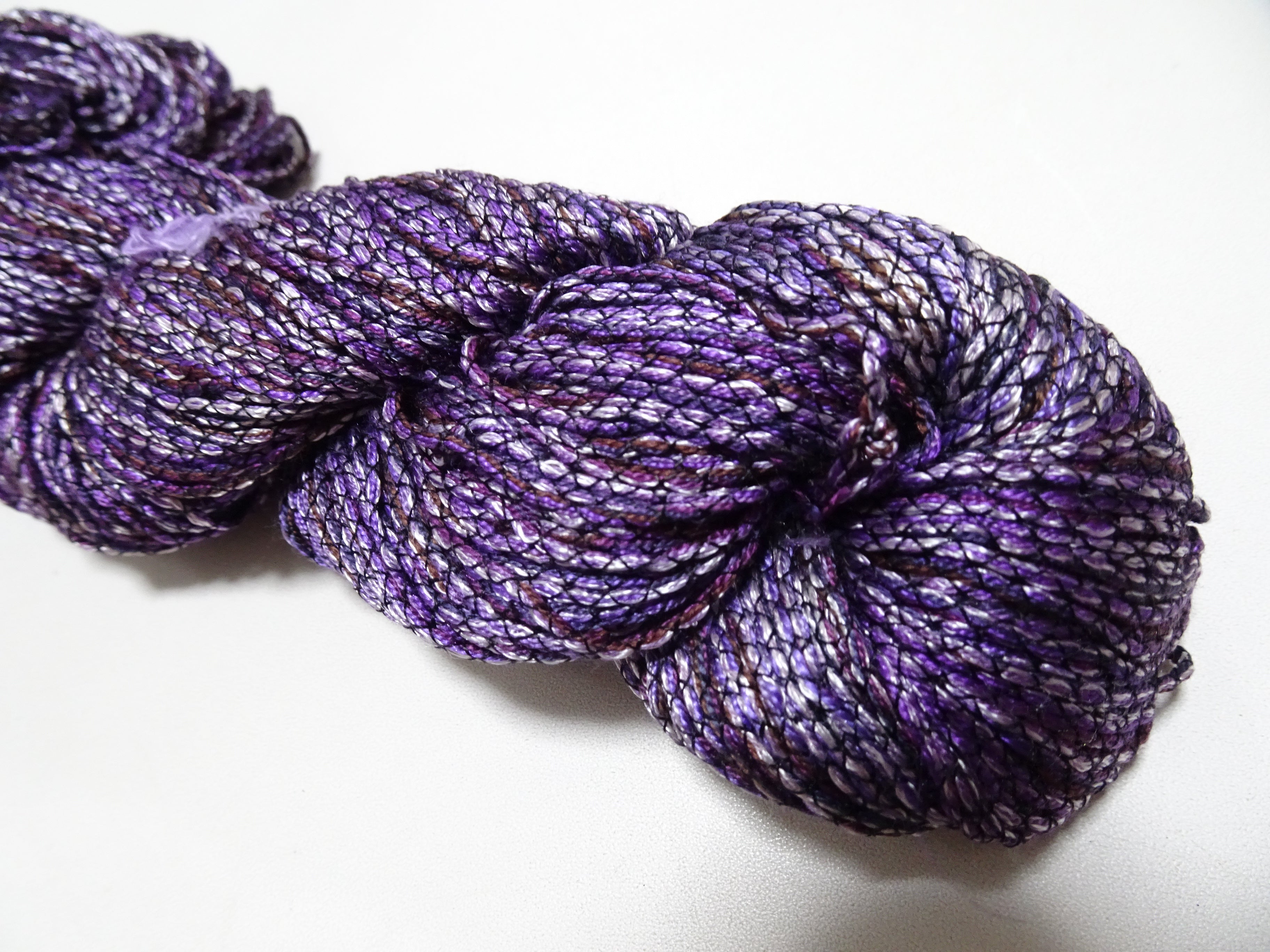 Japanese Tanaka Gen Silk – One-of-a-Kind Hand-Dyed Artistic Silk Thread, Rare Japanese Artisan Yarn, Limited Stock 19105