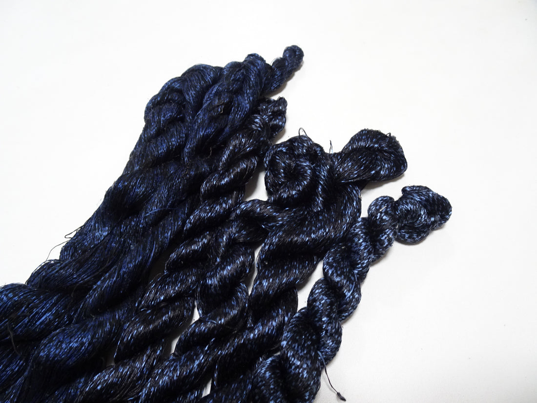 Japanese Vintage Super Rare Indigo Mud Dyeing kasuri loose Twisted Silk Thread Sets Embroidery & weave 13408