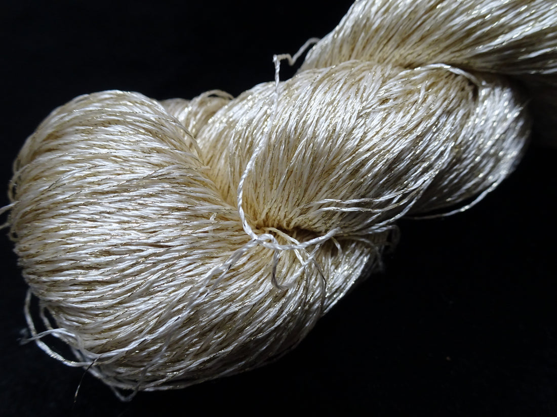 Japanese Vintage High Class Rare Silk Thread Mixture of Gold embroidery 17891