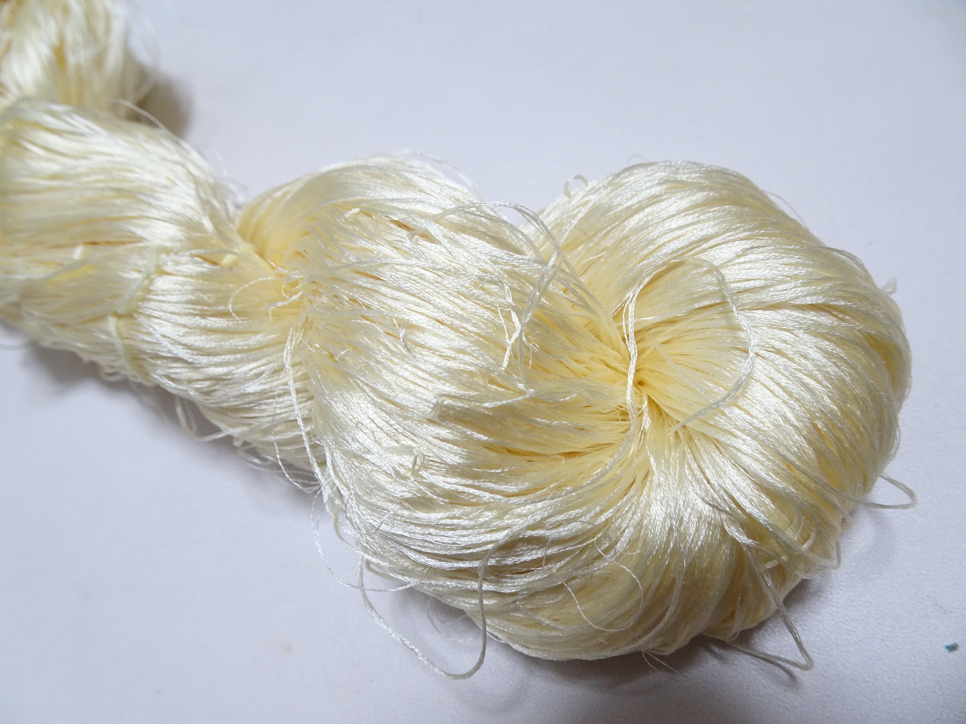 Japanese Vintage 6 Loose-Twist Silk Threads 19241