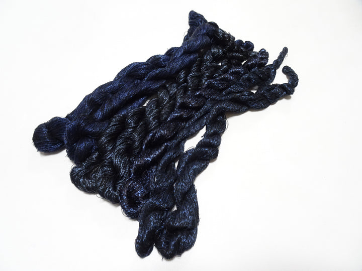 Japanese Vintage Super Rare Indigo Mud Dyeing kasuri loose Twisted Silk Thread Sets Embroidery & weave 13411
