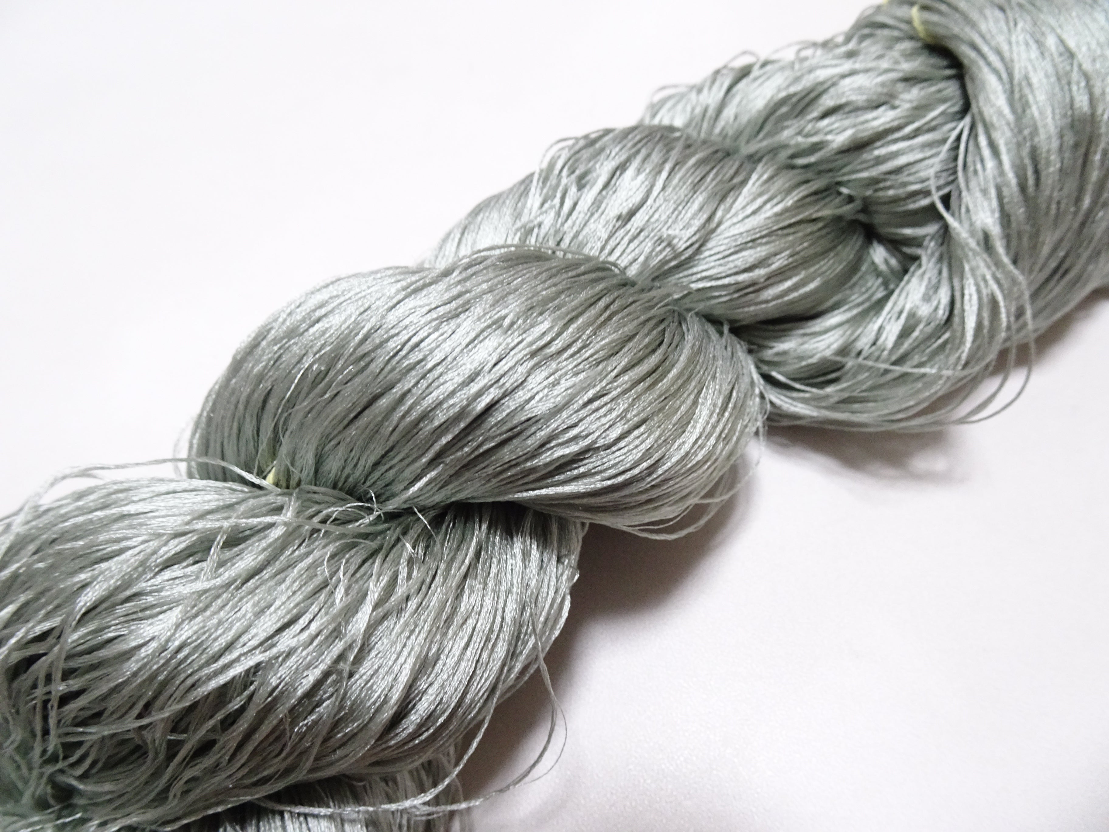 Japanese Vintage 6 Loose-Twist Silk Threads 19244