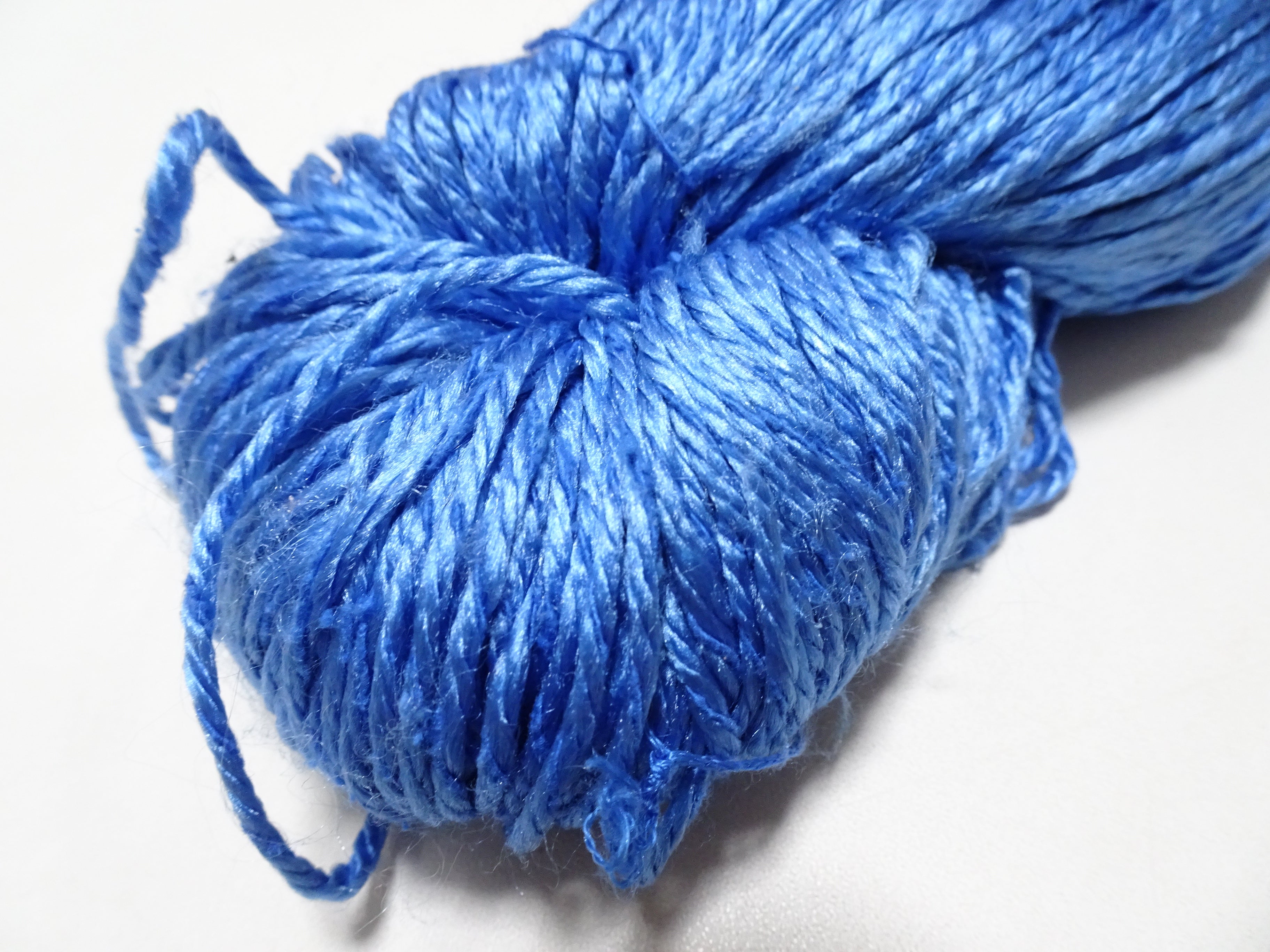 Japanese Tanaka Gen Silk – One-of-a-Kind Hand-Dyed Artistic Silk Thread, Rare Japanese Artisan Yarn, Limited Stock 16504
