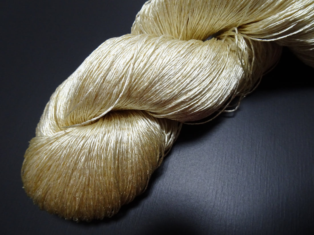 Japanese Vintage High Class Rare Silk Thread Mixture of Gold embroidery 17693
