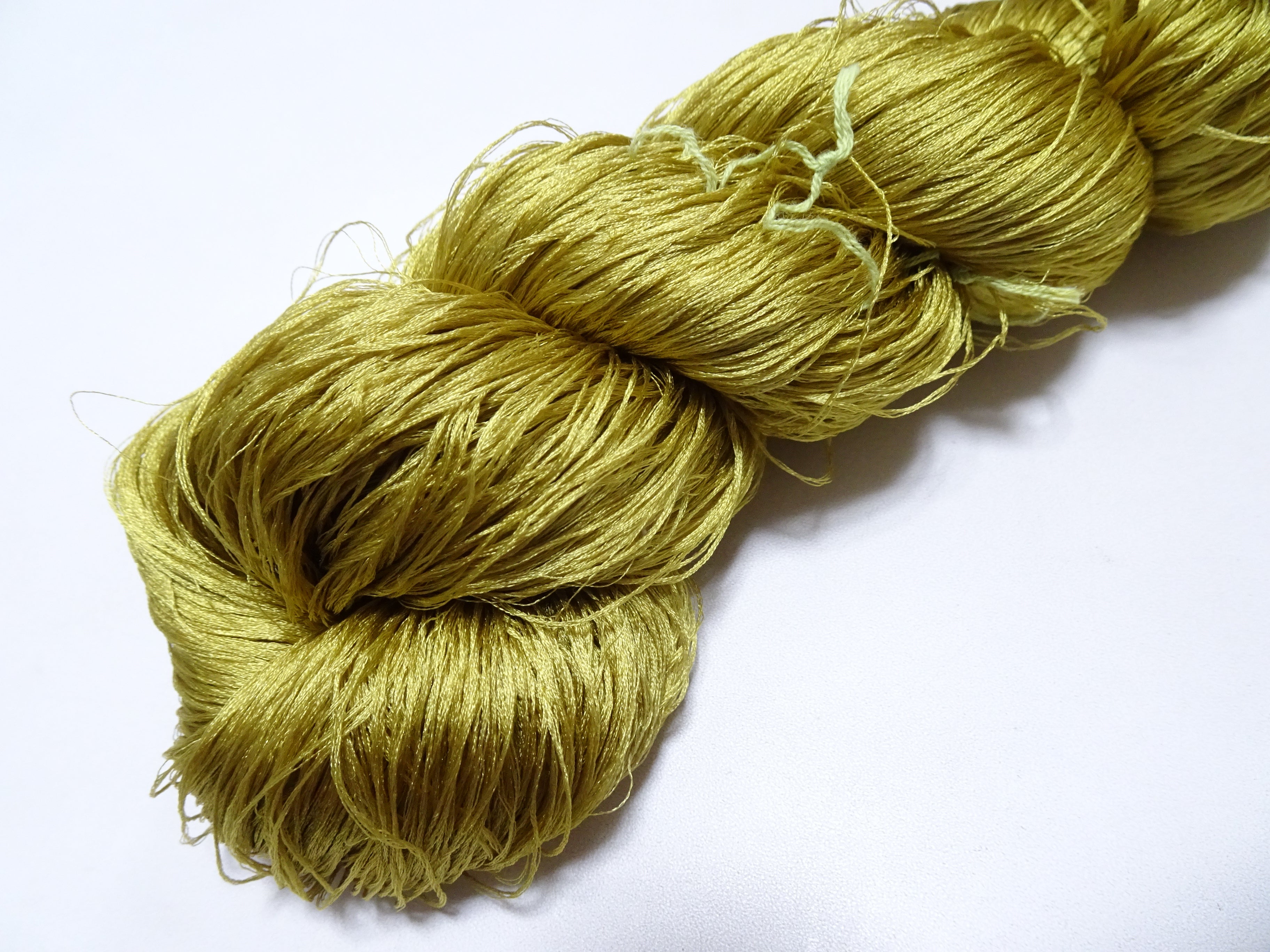Japanese Vintage 6 Loose-Twist Silk Threads 19245