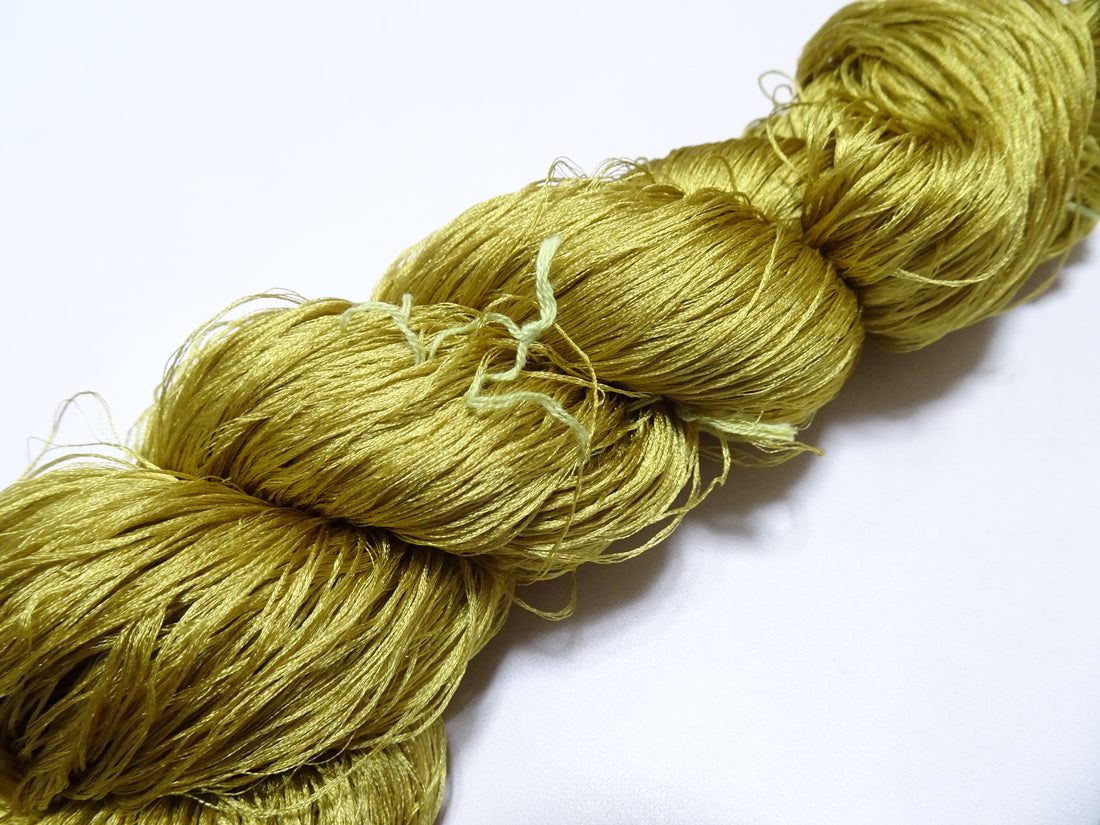 Japanese Vintage 6 Loose-Twist Silk Threads 19245