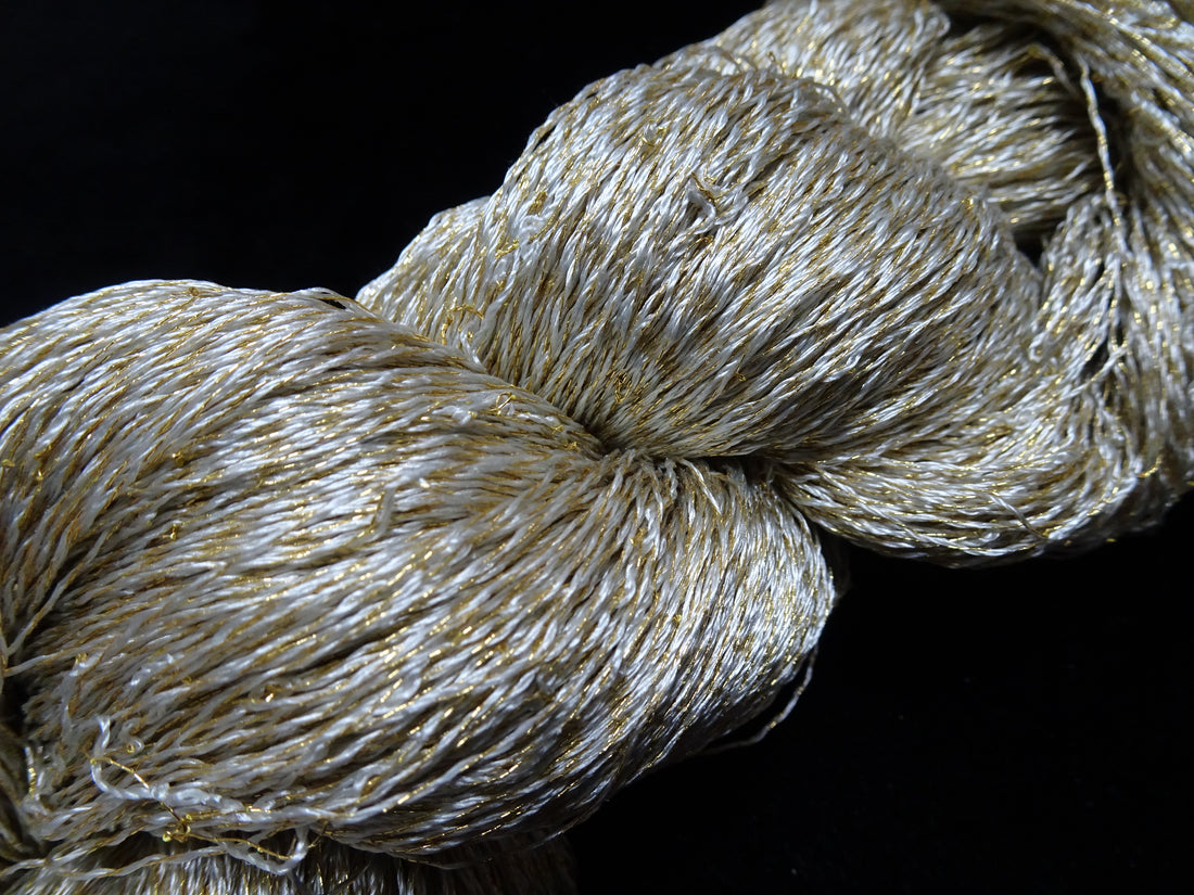 Japanese Vintage High Class Rare Silk Thread Mixture of Gold embroidery 17897
