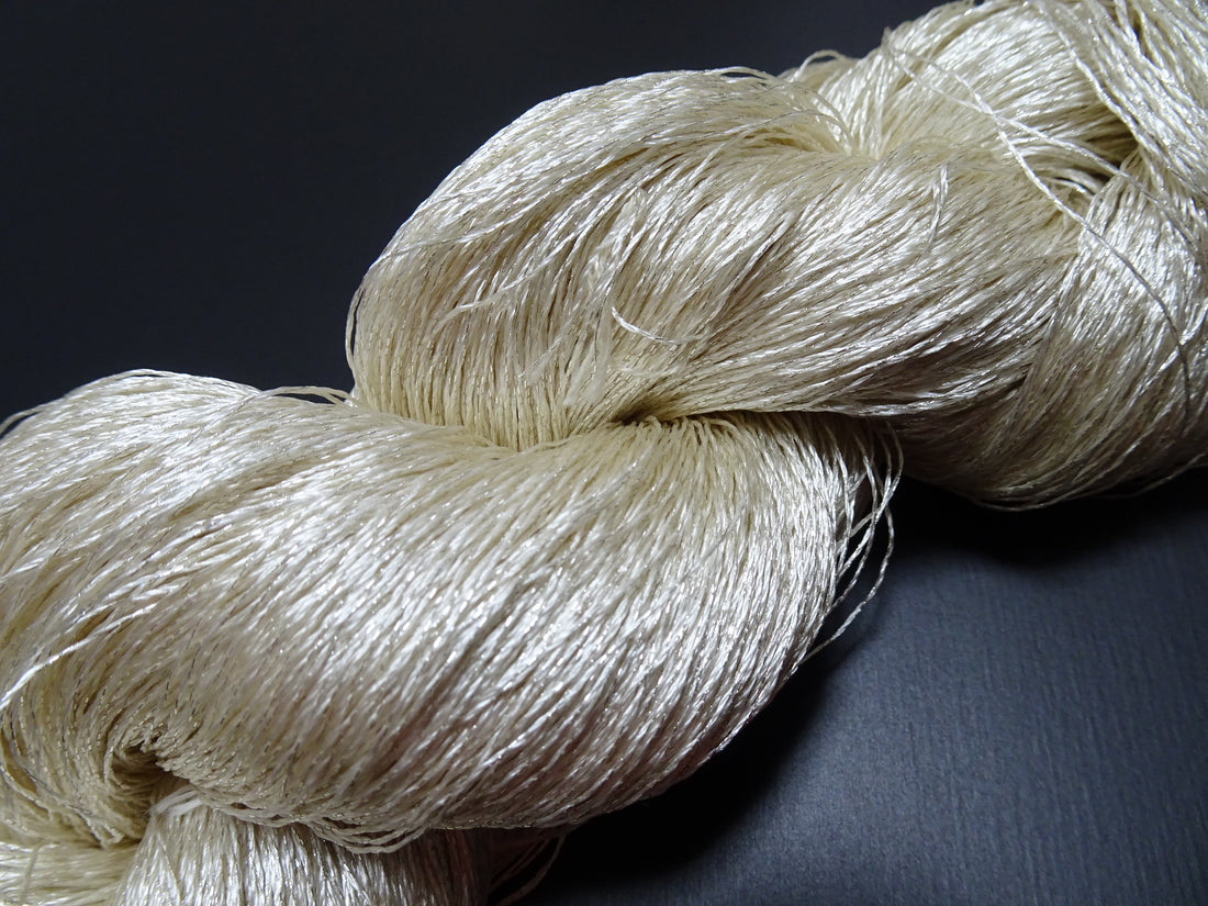 Japanese Vintage High Class Rare Silk Thread Mixture of Gold embroidery 17695