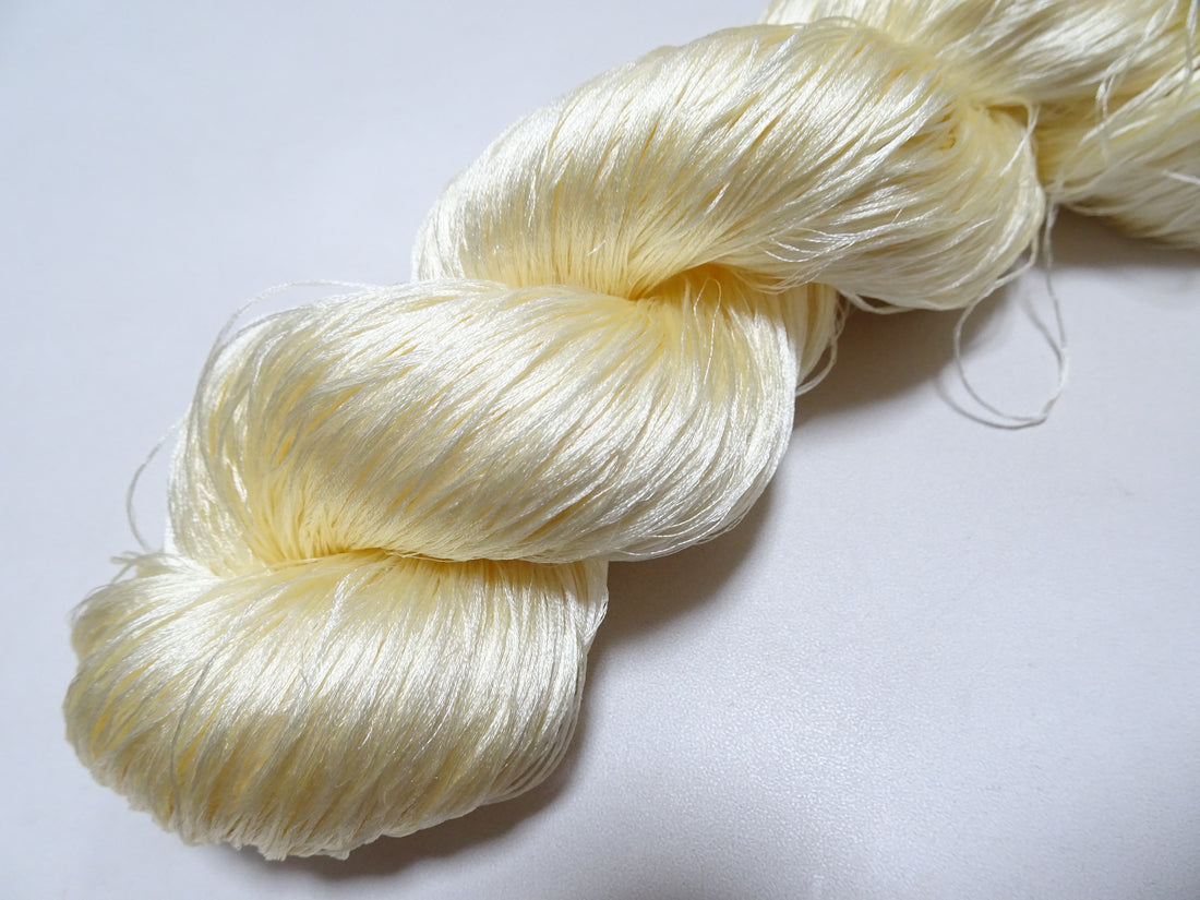 Japanese Vintage 6 Loose-Twist Silk Threads 19249