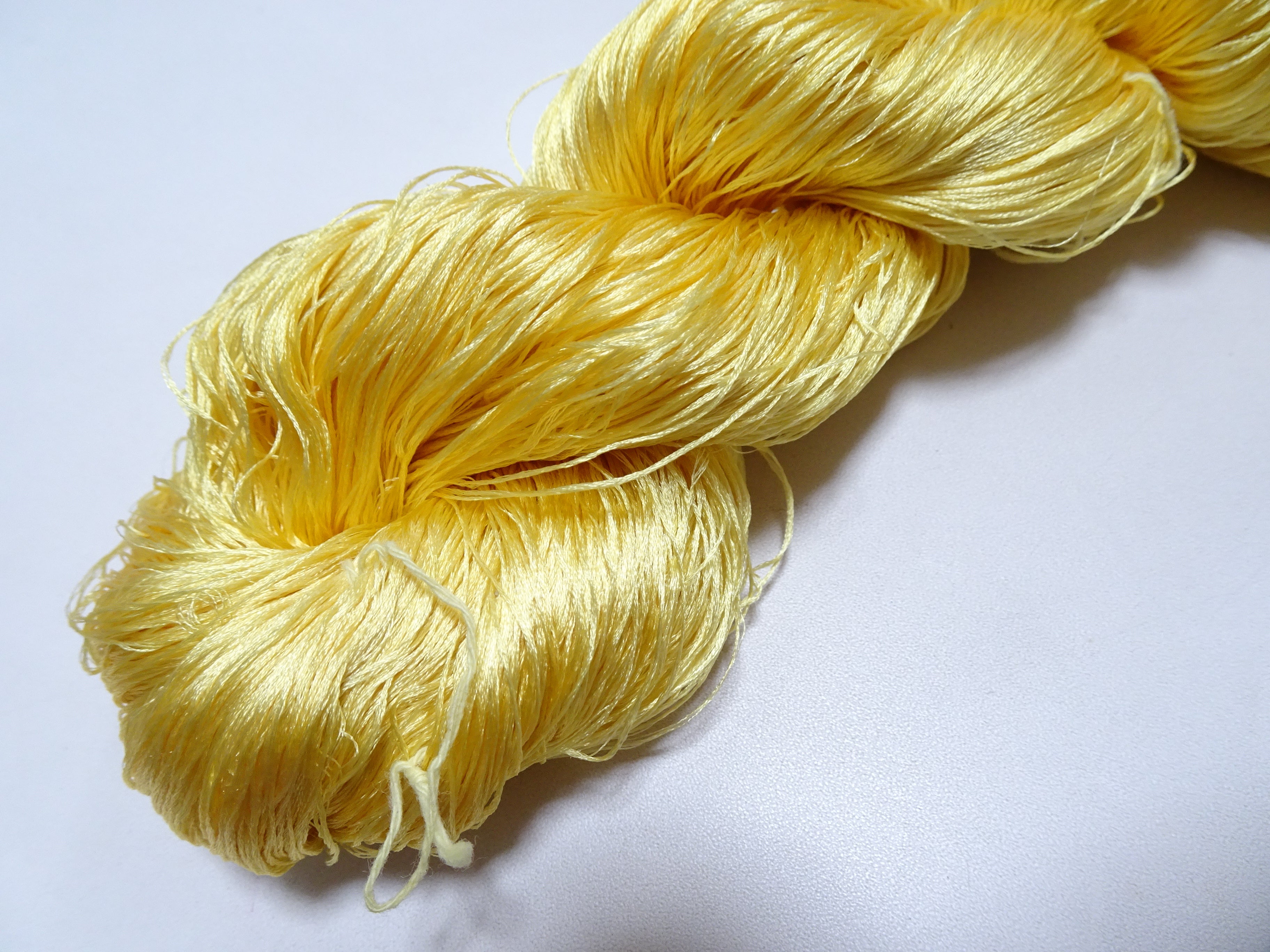 Japanese Vintage 6 Loose-Twist Silk Threads 19250