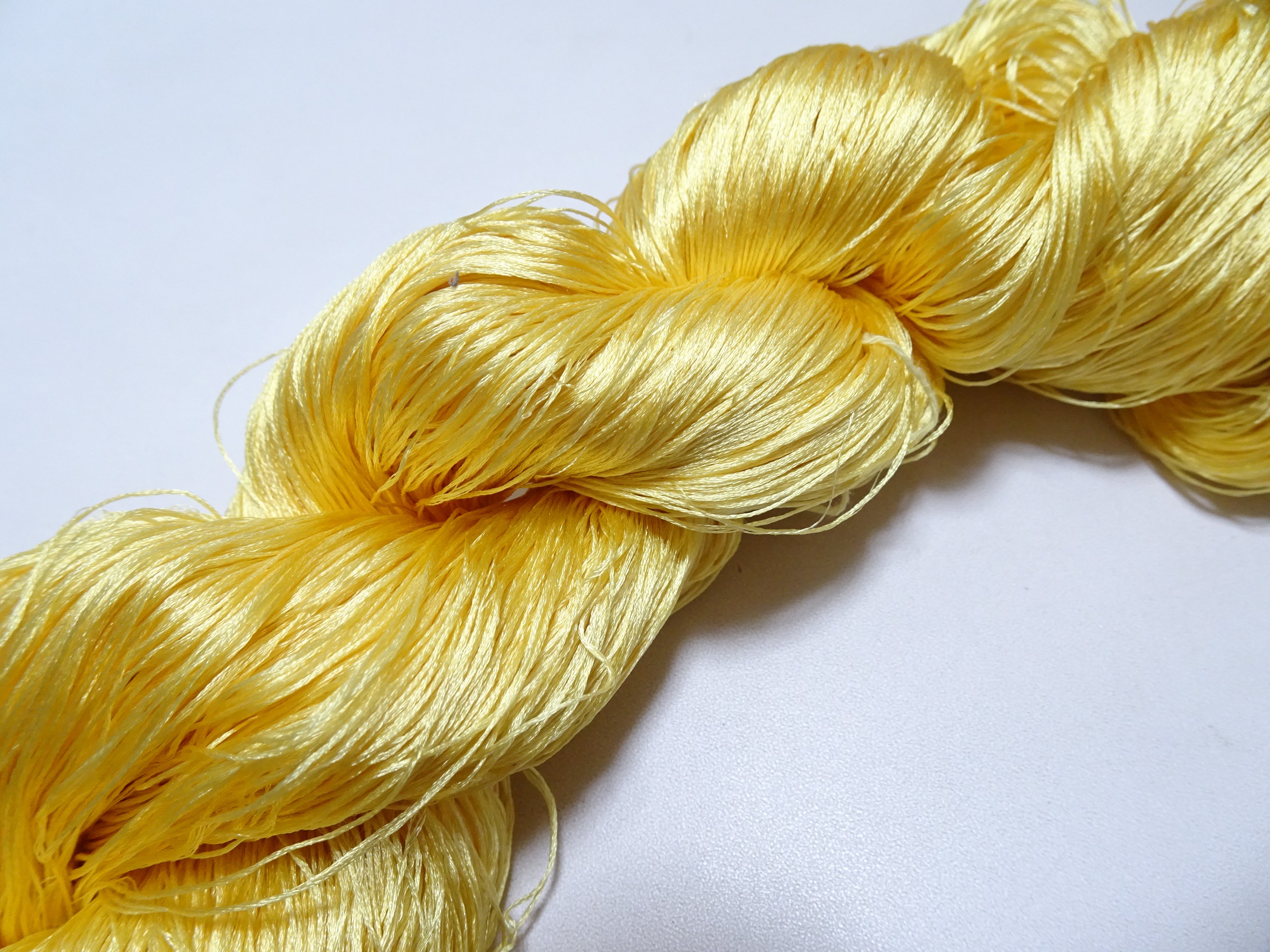 Japanese Vintage 6 Loose-Twist Silk Threads 19250