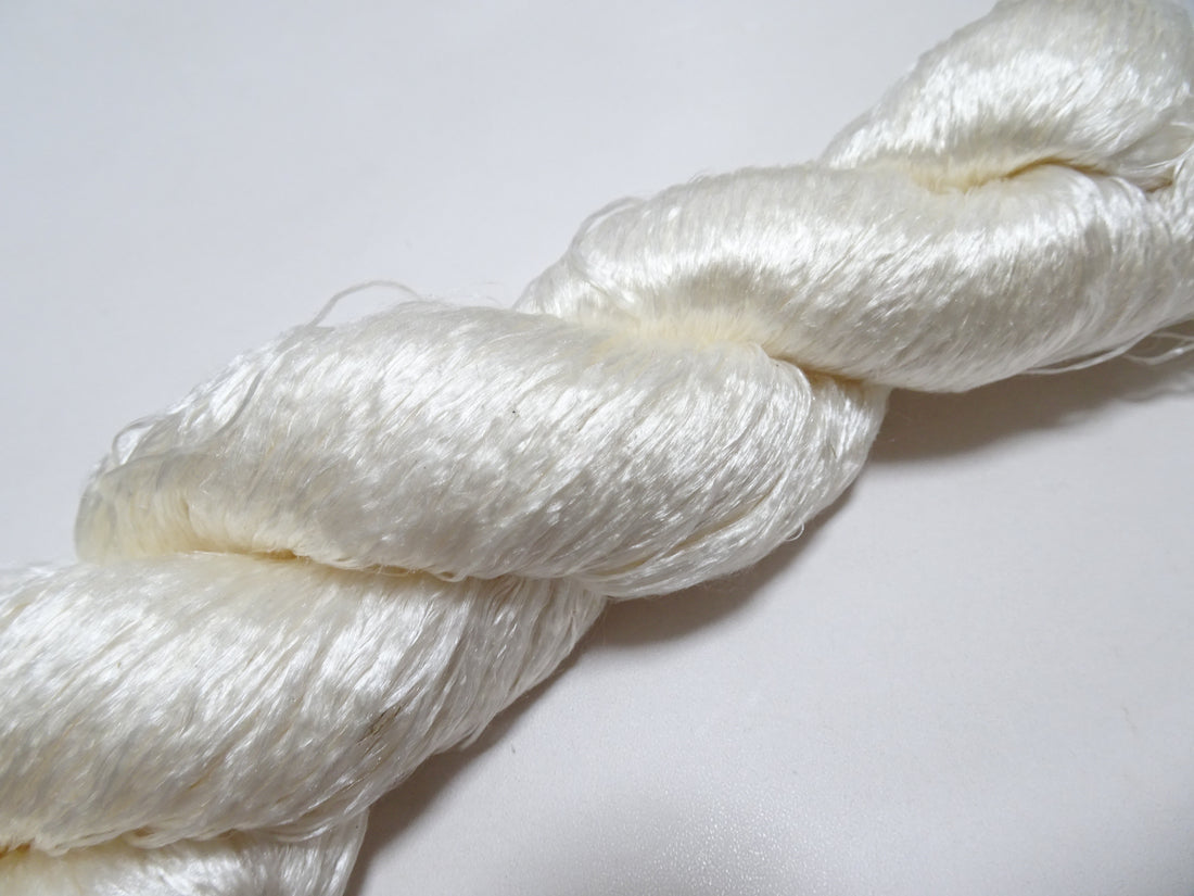 Japanese Vintage loose Twisted Silk Thread Embroidery 14540