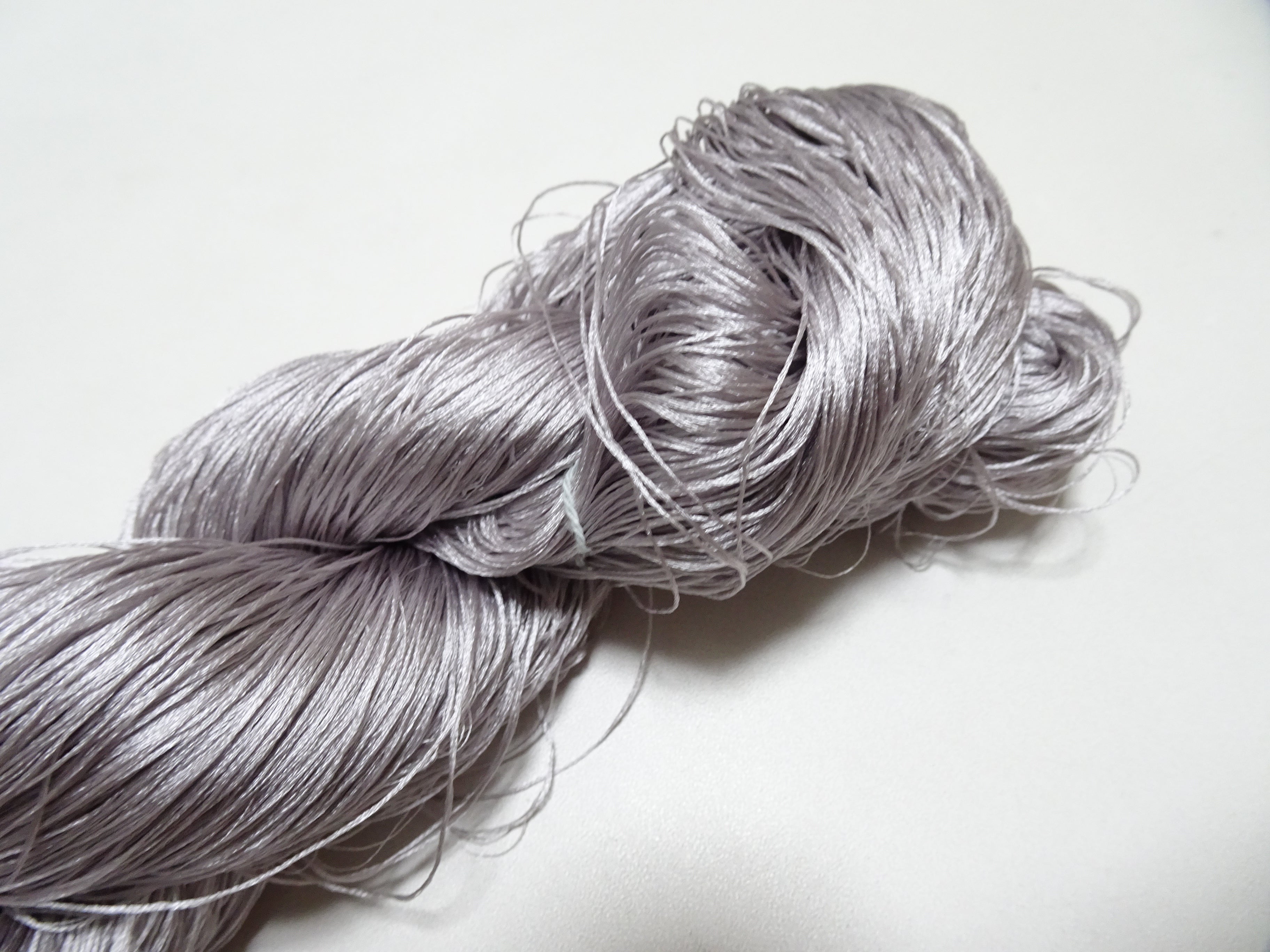 Japanese Vintage 6 Loose-Twist Silk Threads 19252