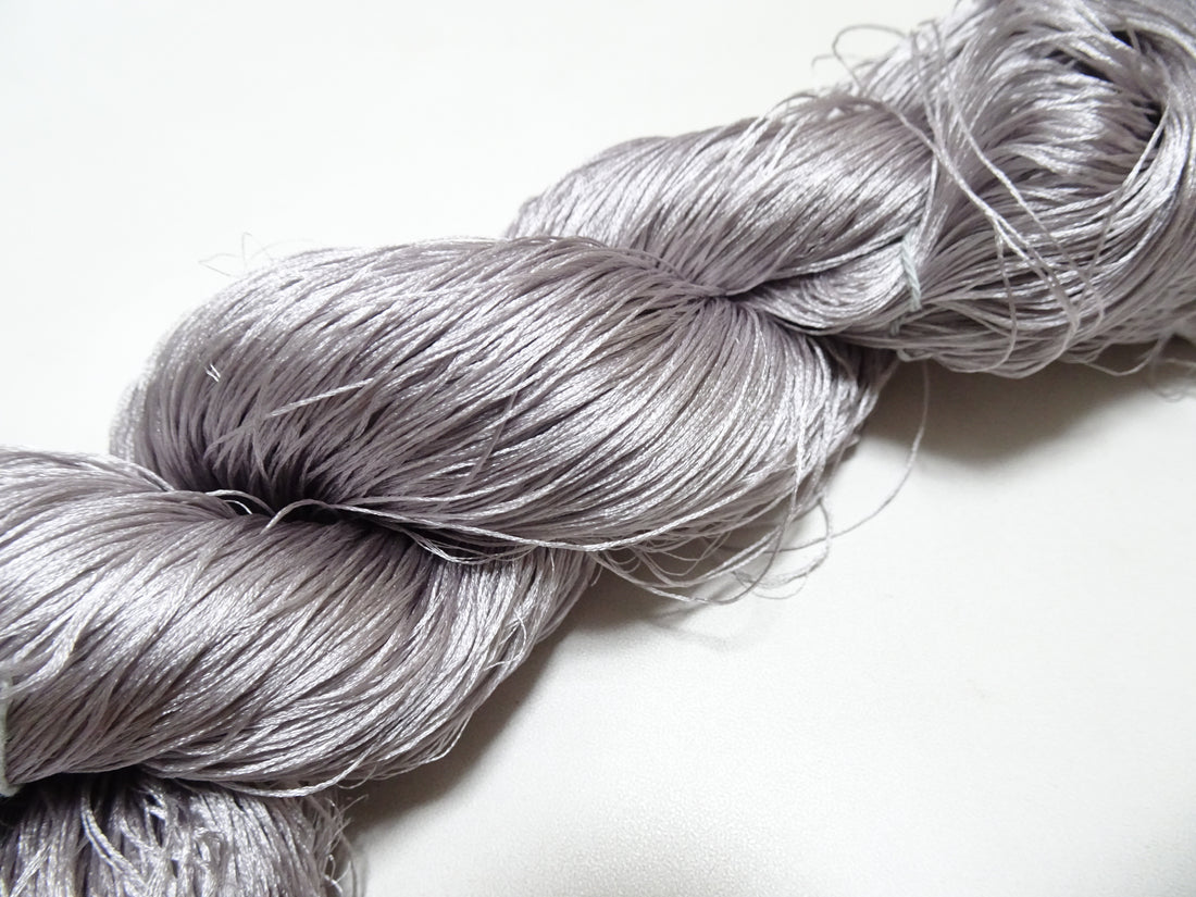 Japanese Vintage 6 Loose-Twist Silk Threads 19252