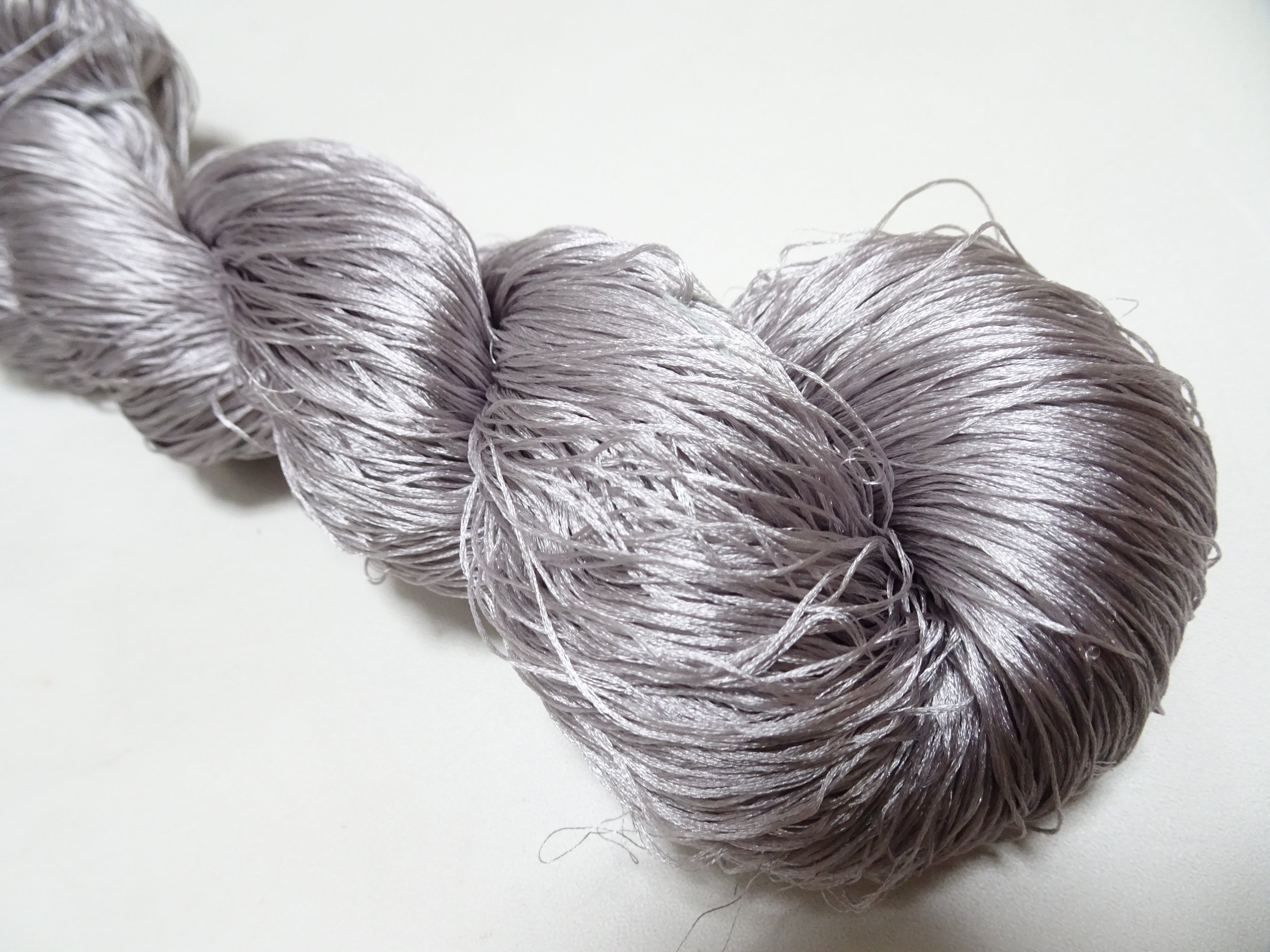 Japanese Vintage 6 Loose-Twist Silk Threads 19252