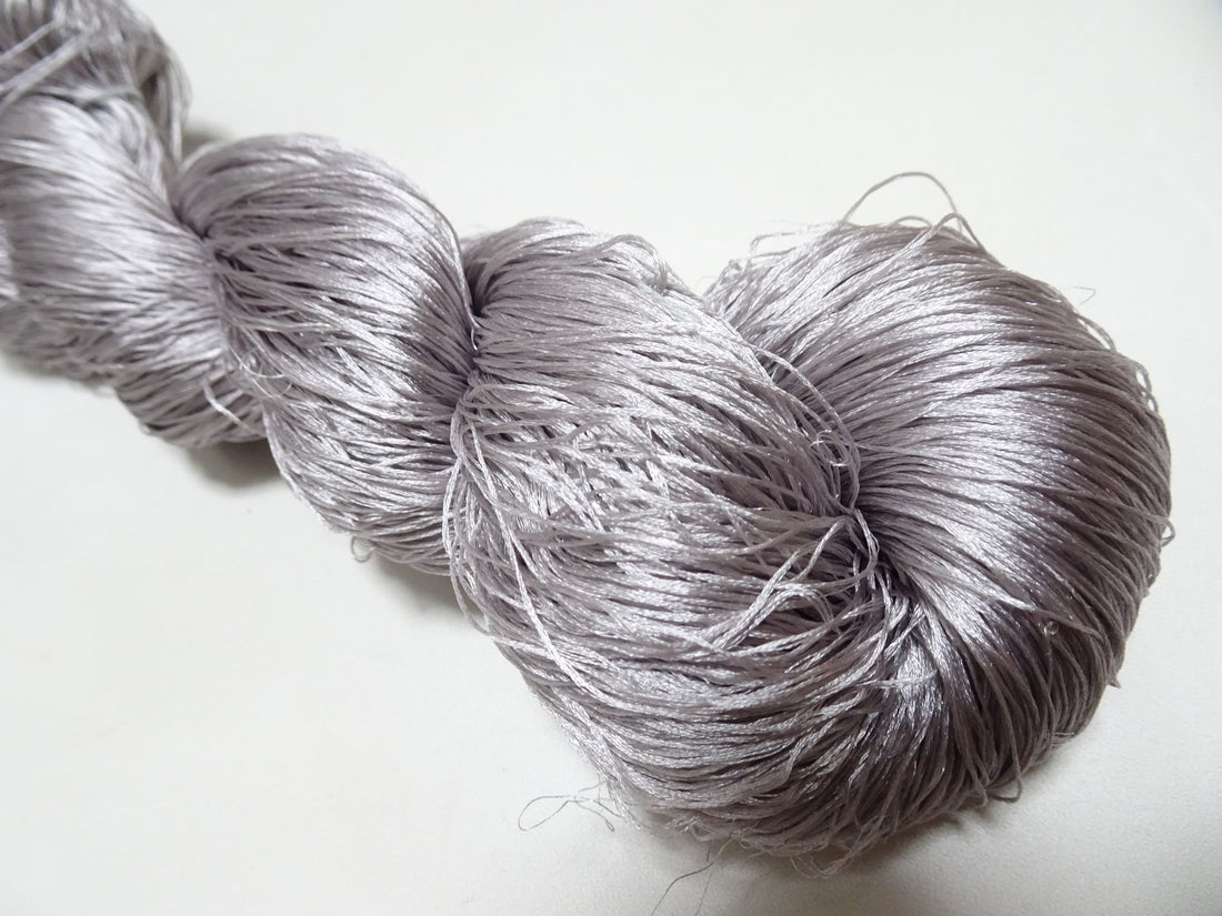 Japanese Vintage 6 Loose-Twist Silk Threads 19252