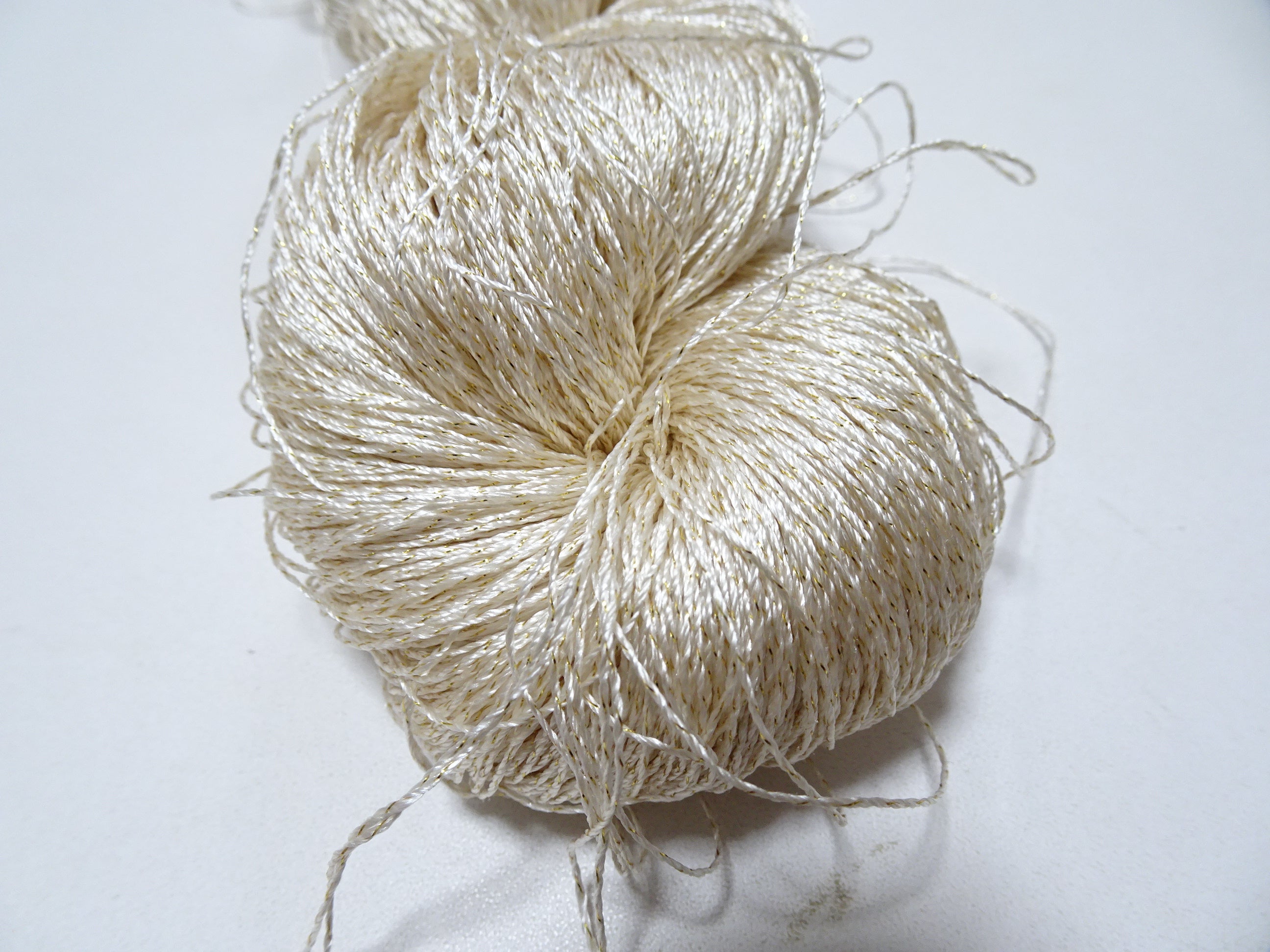 Japanese vintage high class rare silk thread Mixture of Gold embroidery 9521