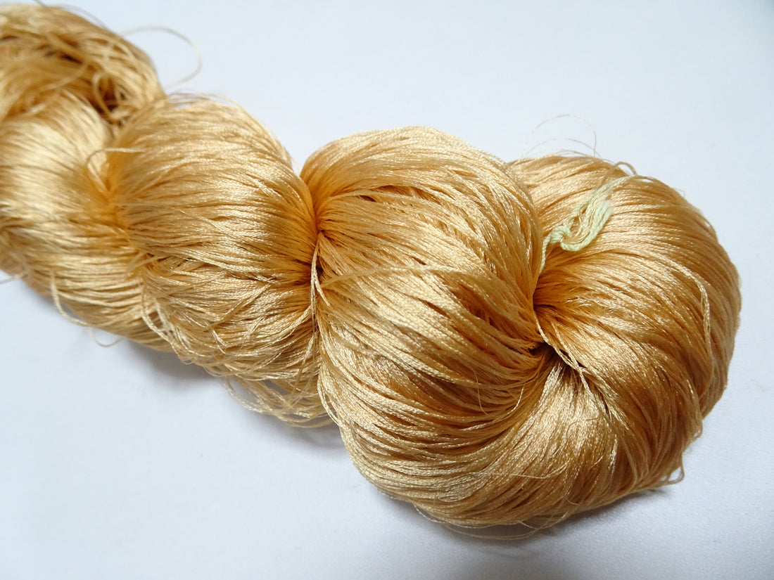 Japanese Vintage 6 Loose-Twist Silk Threads 19253