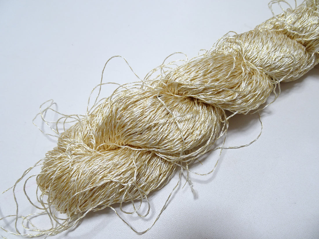 Japanese vintage high class rare silk thread Mixture of Gold embroidery 9522