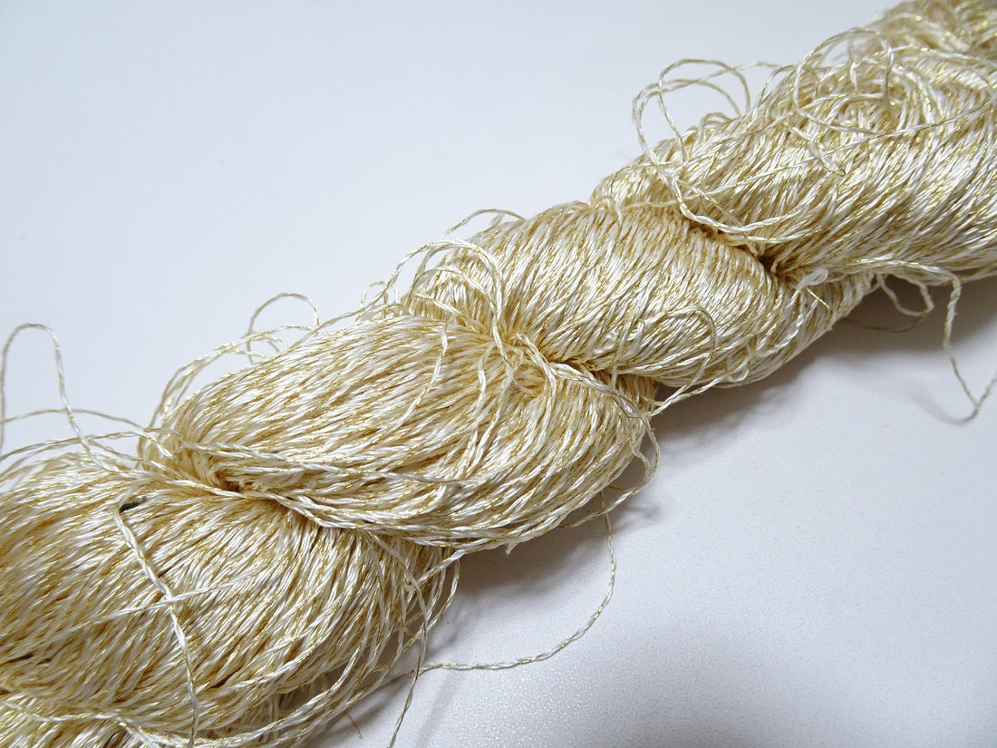 Japanese vintage high class rare silk thread Mixture of Gold embroidery 9522