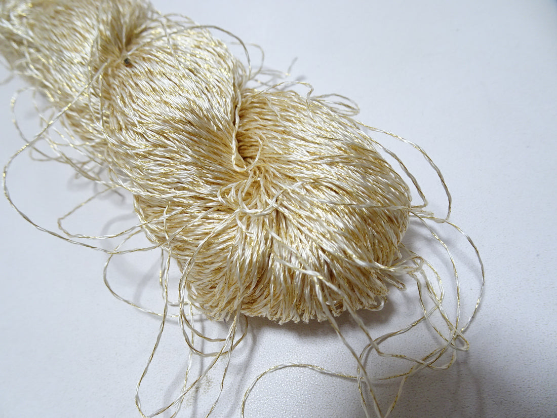 Japanese vintage high class rare silk thread Mixture of Gold embroidery 9522