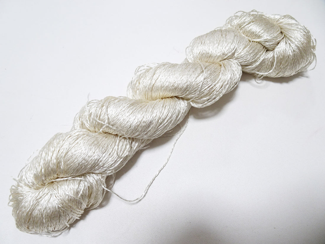 Japanese vintage high class rare silk thread Mixture of Gold embroidery 9523