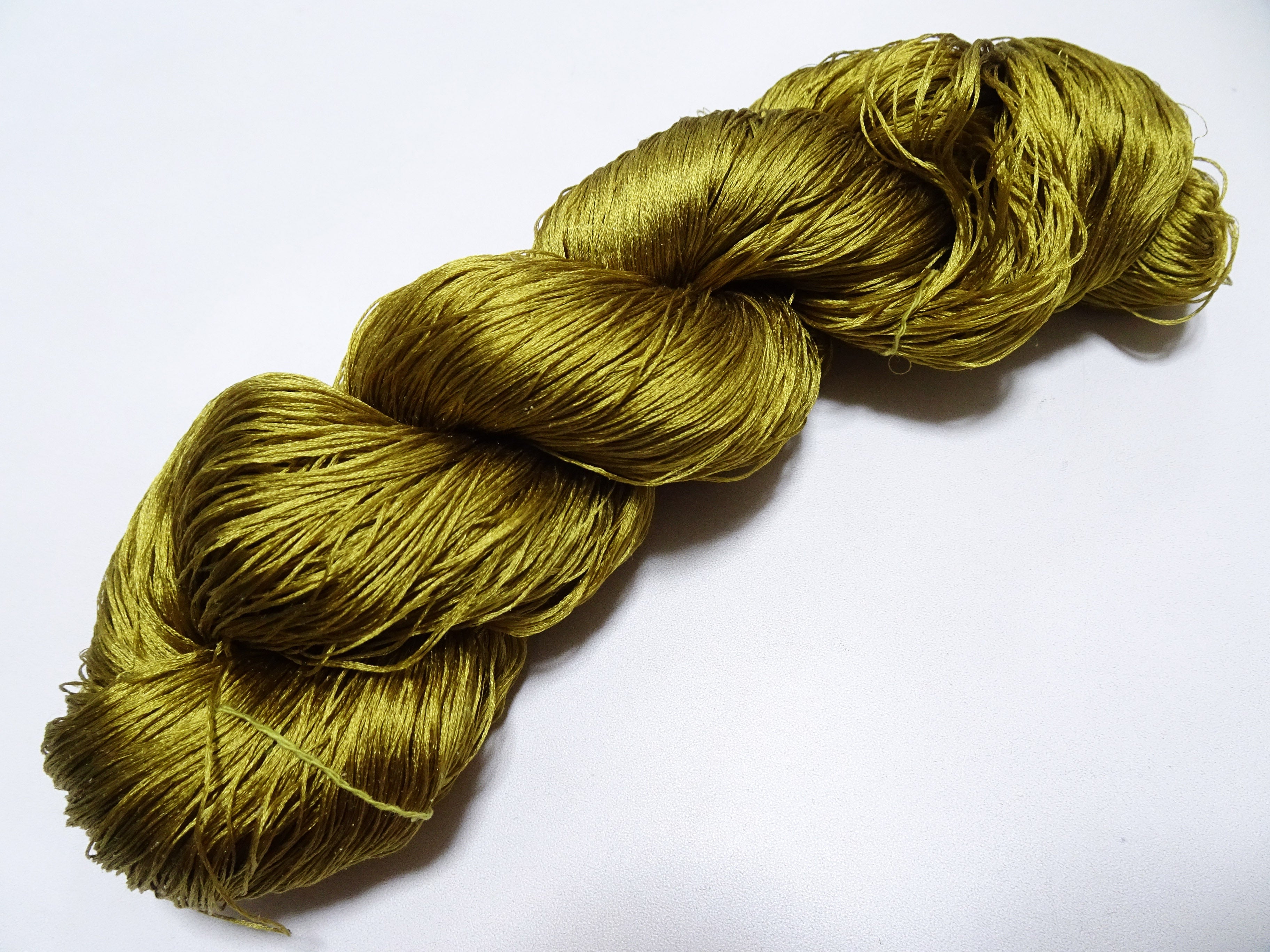 Japanese Vintage 6 Loose-Twist Silk Threads 19255