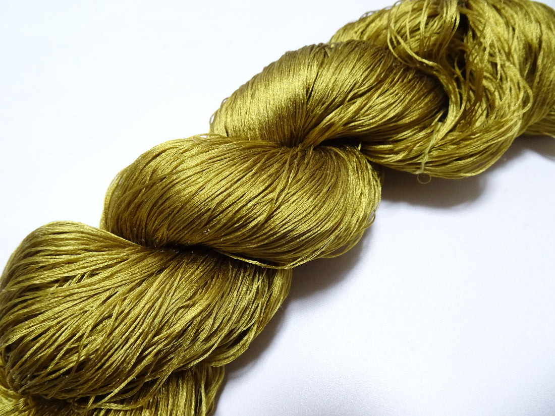 Japanese Vintage 6 Loose-Twist Silk Threads 19255