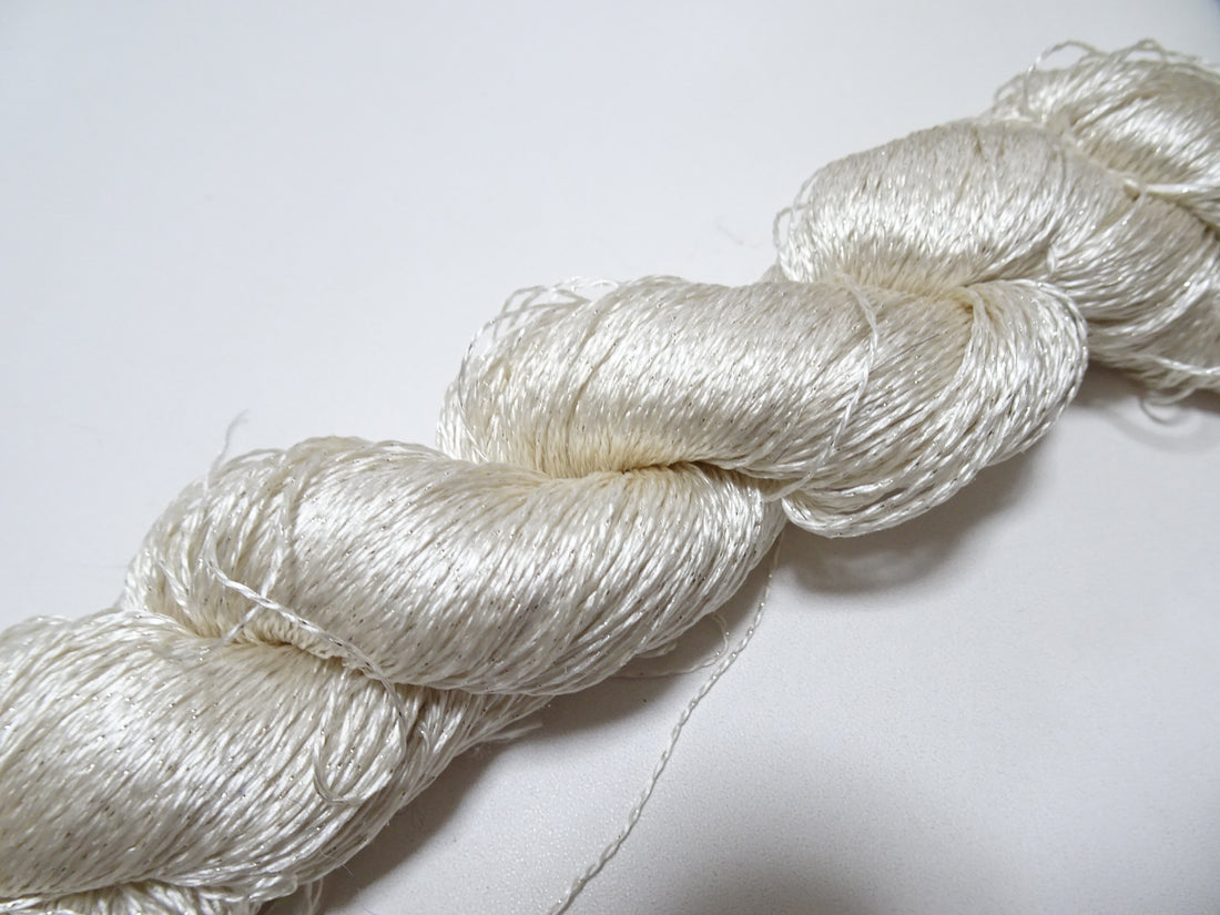 Japanese vintage high class rare silk thread Mixture of Gold embroidery 9523
