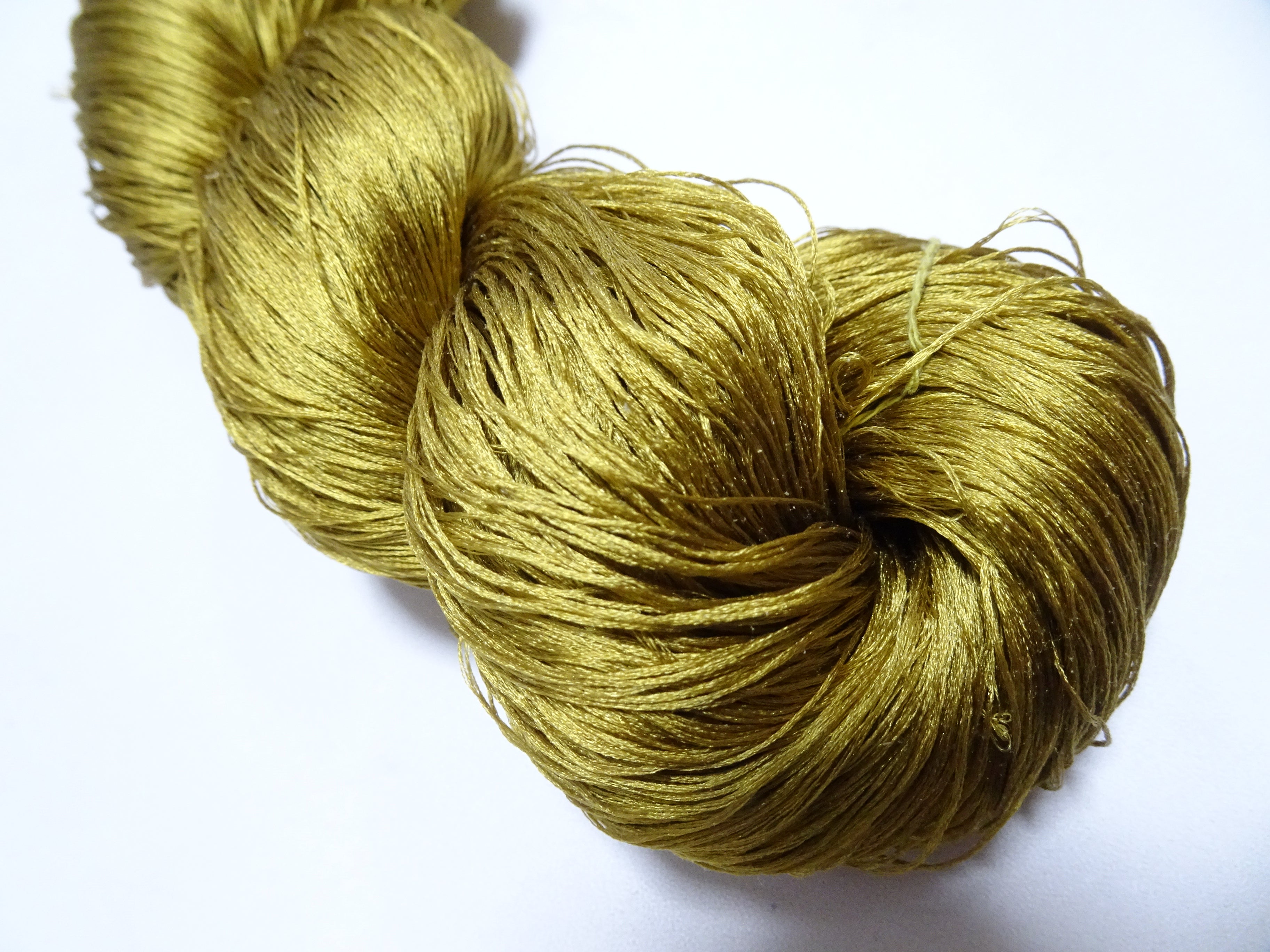 Japanese Vintage 6 Loose-Twist Silk Threads 19255