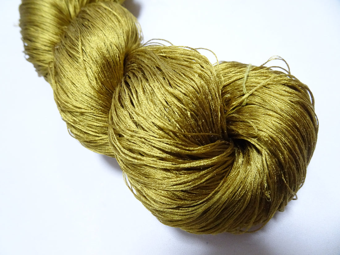 Japanese Vintage 6 Loose-Twist Silk Threads 19255