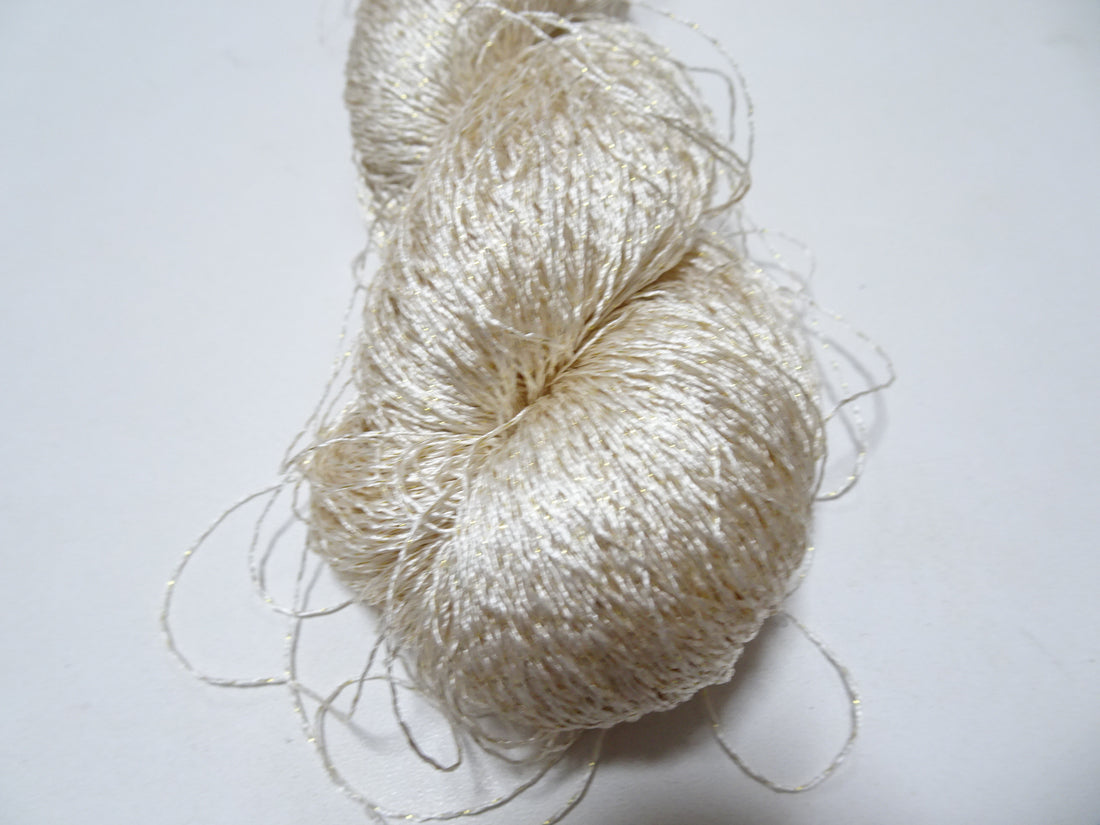 Japanese vintage high class rare silk thread Mixture of Gold embroidery 9524